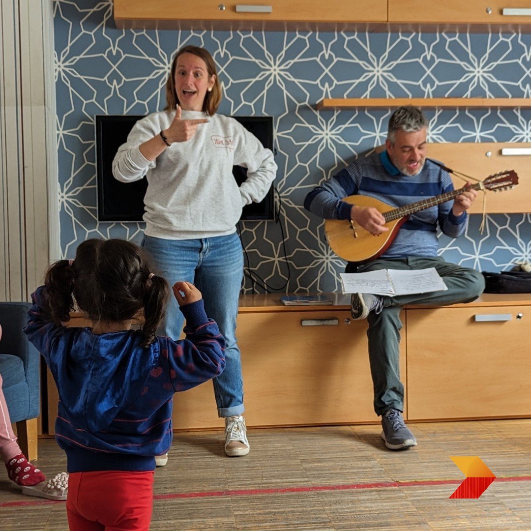 The Budapest Set Free team is making a meaningful impact at the safe home, providing hope and healing to mothers and children who have endured pain and abuse. Through activities like songs, Bible stories, crafts, and prayers, they bring joy and hope 