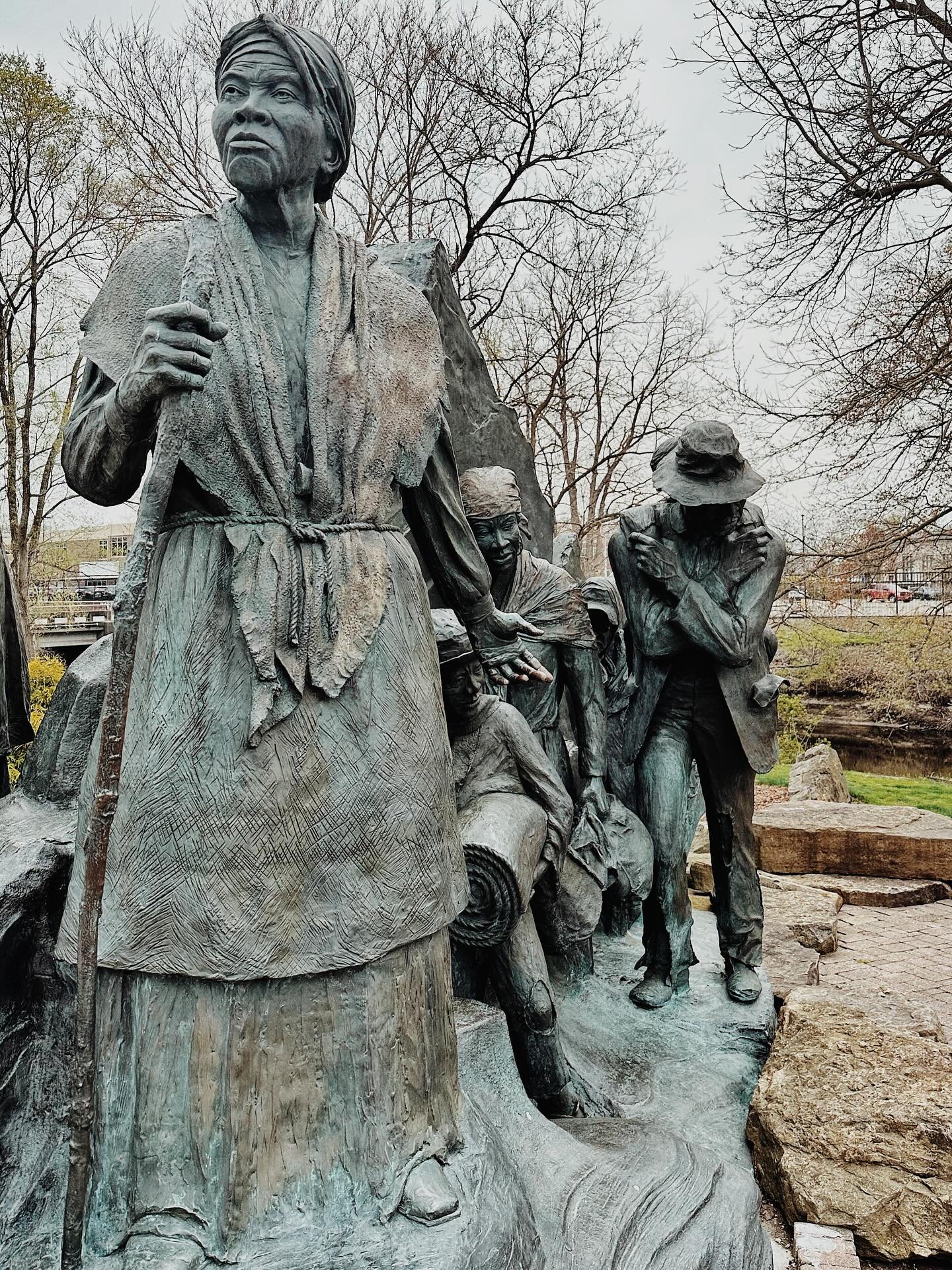 We celebrate freedom! We remember Sojourner Truth, Frederick Douglass, Harriet Tubman, and others who moved freedom forward. We acknowledge there is more to do. Today we will remember, lament, and celebrate freedom. Happy Juneteenth! 

Pictures of Un