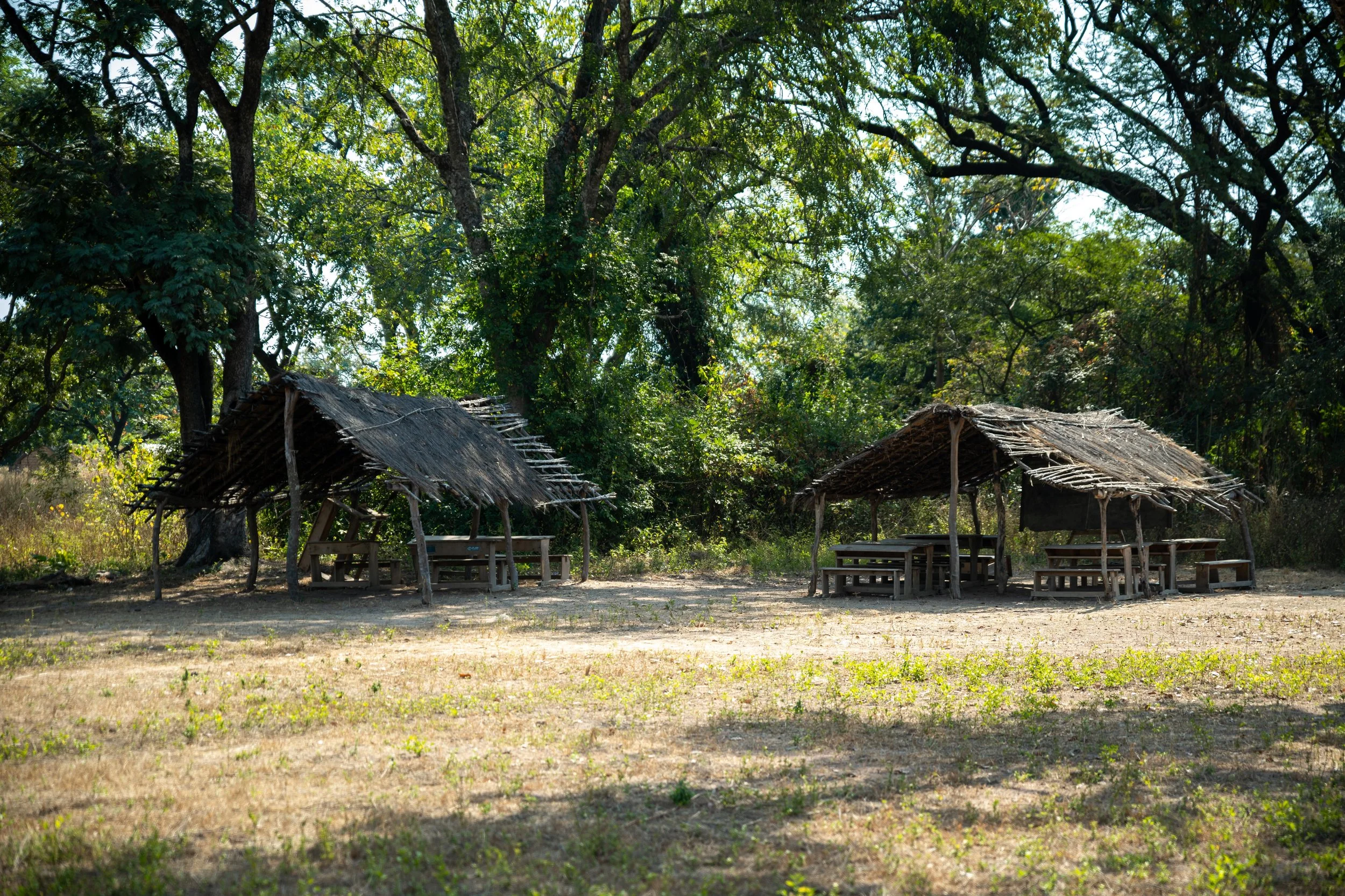 Projet de construction d’une école à l’arrêt faute de financement à Markounda, République centrafricaine, décembre 2025.