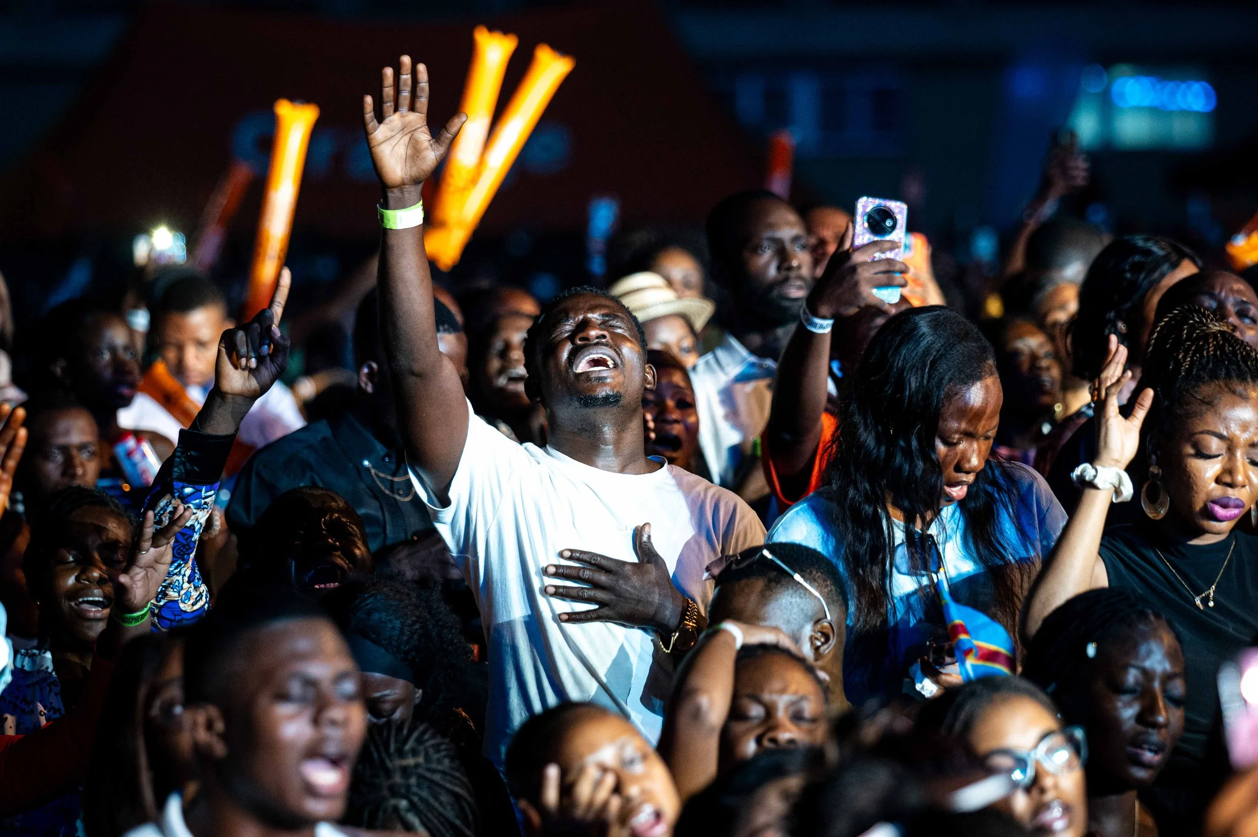 David Ize_HermanKambala_DR Congo_Maajabu-15.jpg