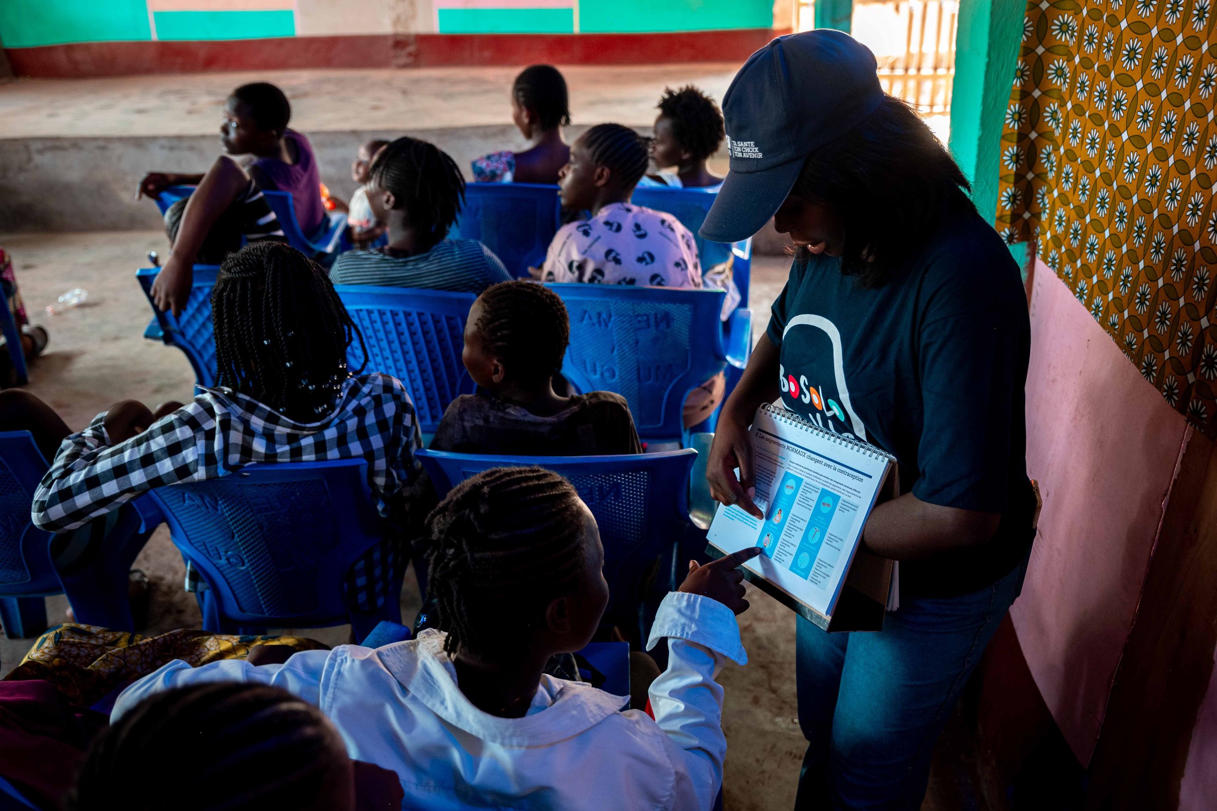 Mass awareness activity led by Esther Tompa MSI Big Sisters in Kalemie, Tanganyika, DRC. 