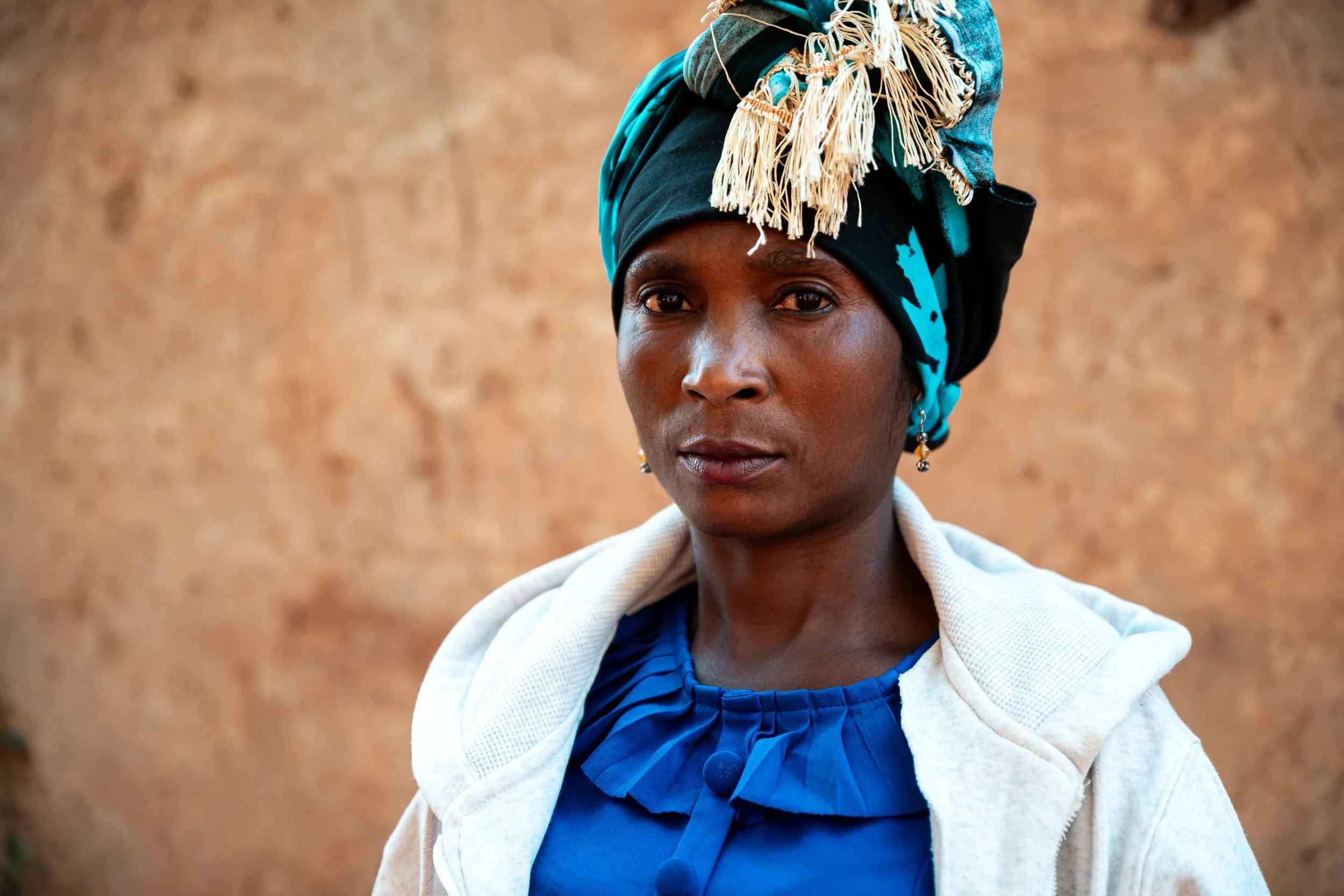 Portrait of Lumpembé Anny, 42, mother of five, suffering from health issues following the installation of Tenke Fungurume Mining’s smelter plant in Kabombwa. Lualaba Province, Democratic Republic of the Congo. 
