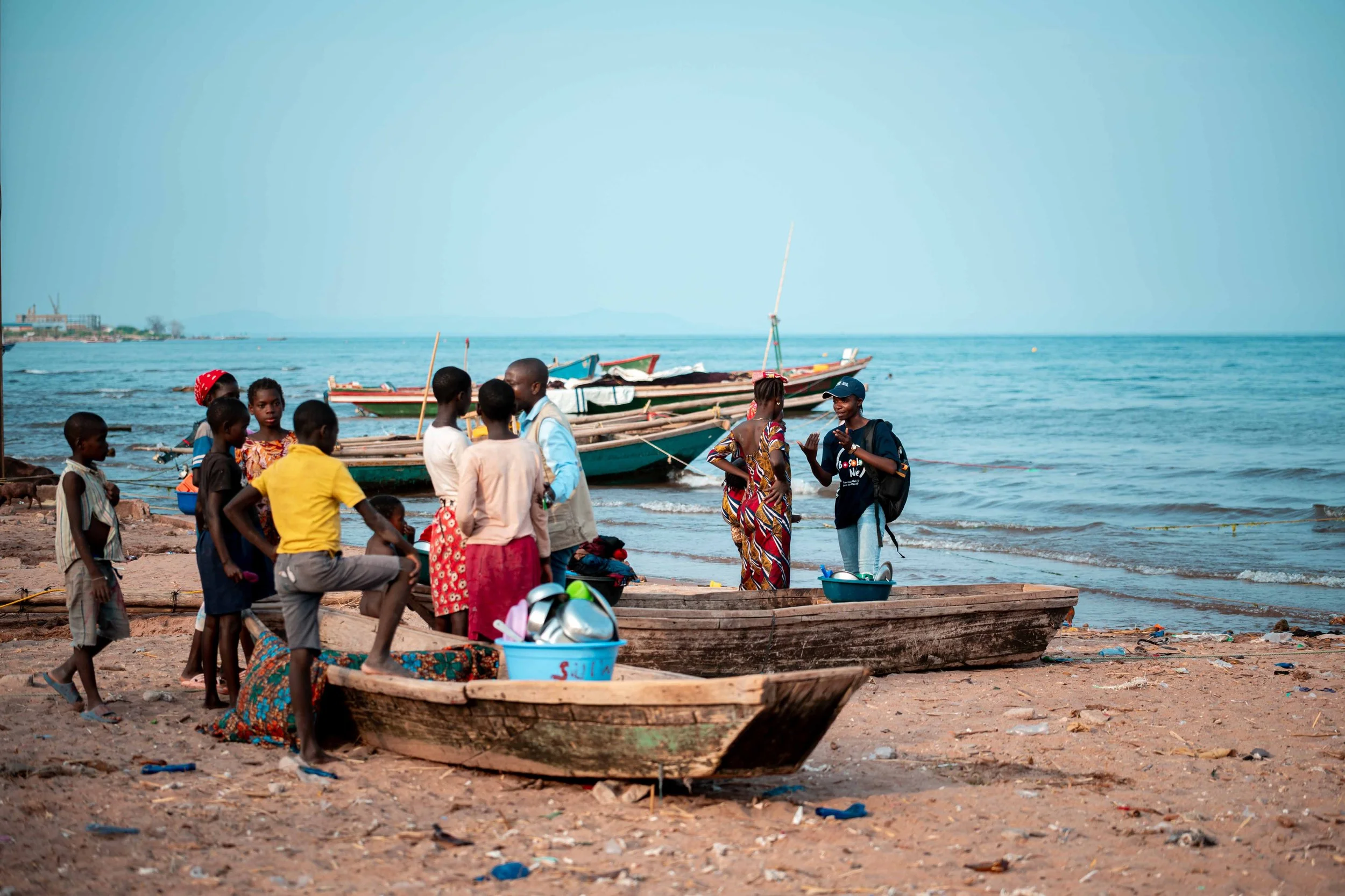 Thérèse Kiluba, MSI Big Sister, conducting clients outreach at Kamukolobondo beach, Kalemie, Tanganyika, DRC. 