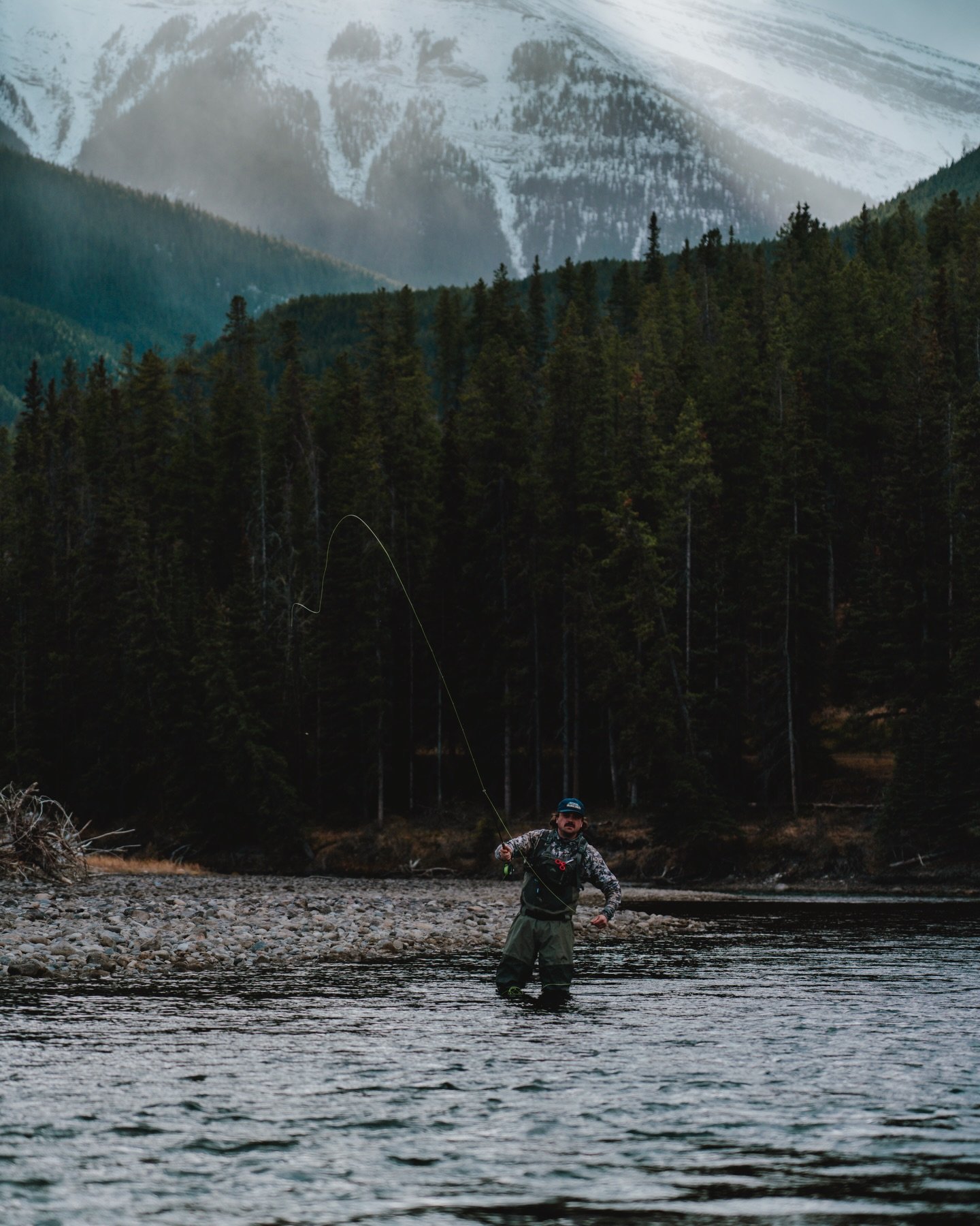 Went to @banffmountainfestival and somehow still packed the waders and camera.

Fly fishing break was mandatory.

#canmore 
#flyfishing
#adventurefilmmaker
#outdoorculture
#mountainlife
#filmfestivalvibes
#playoutside
#exploremore
#adventurephotograp