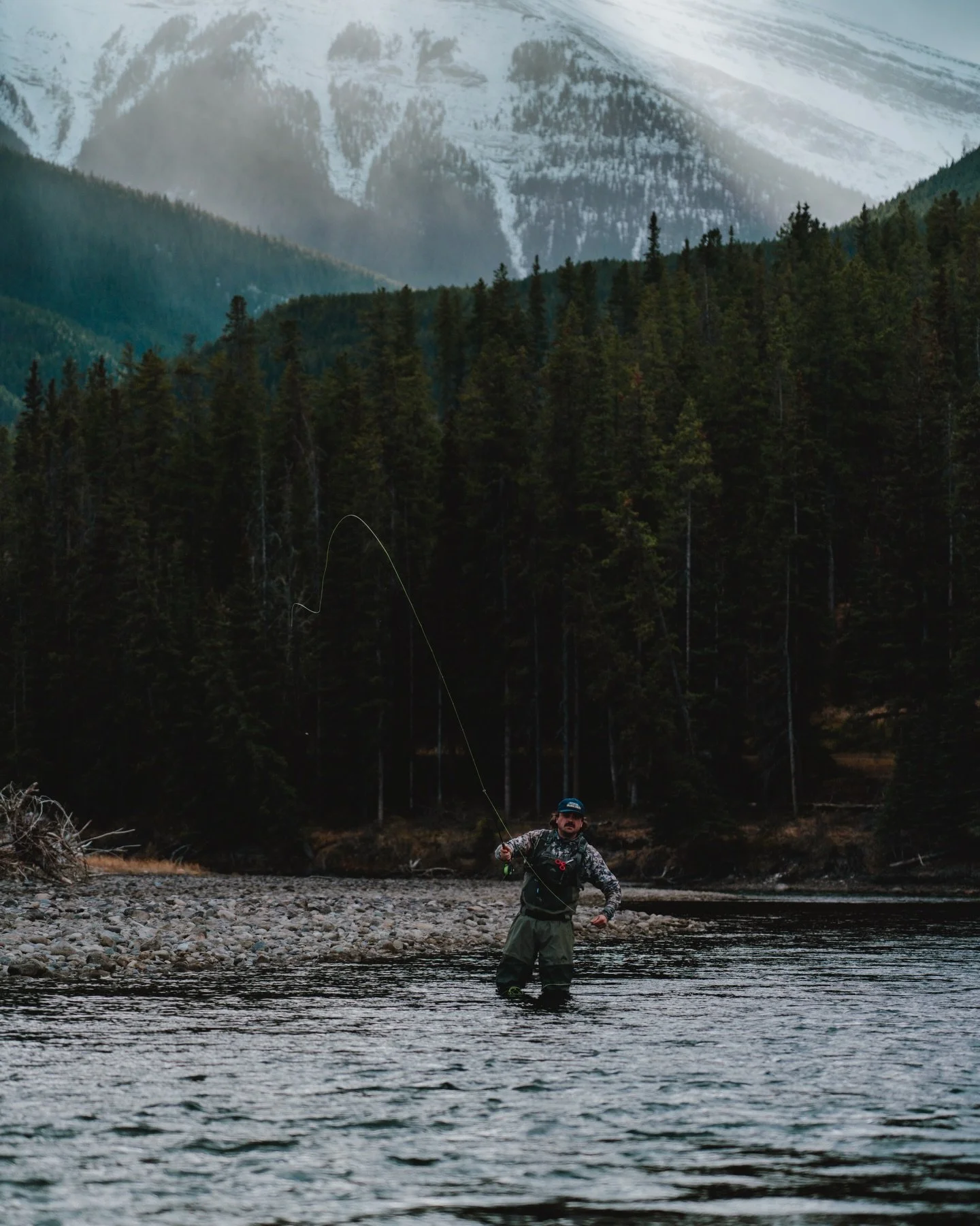 Went to @banffmountainfestival and somehow still packed the waders and camera.

Fly fishing break was mandatory.

1/2

#canmore 
#flyfishing
#adventurefilmmaker
#outdoorculture
#mountainlife
#filmfestivalvibes
#playoutside
#exploremore
#adventurephot
