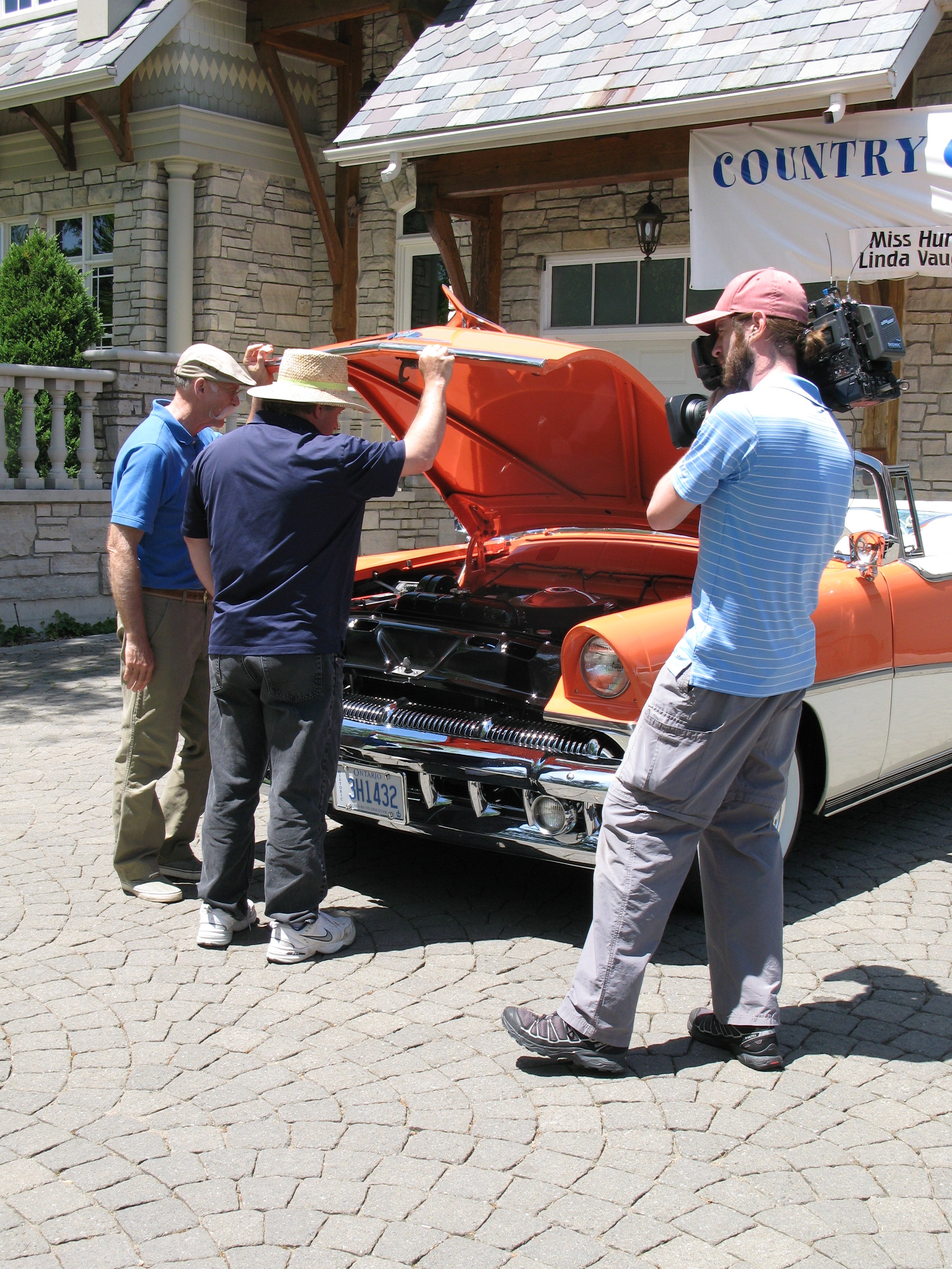 Dennis Gage, Filming - My Classic Car Show, 2015 - Episode 16