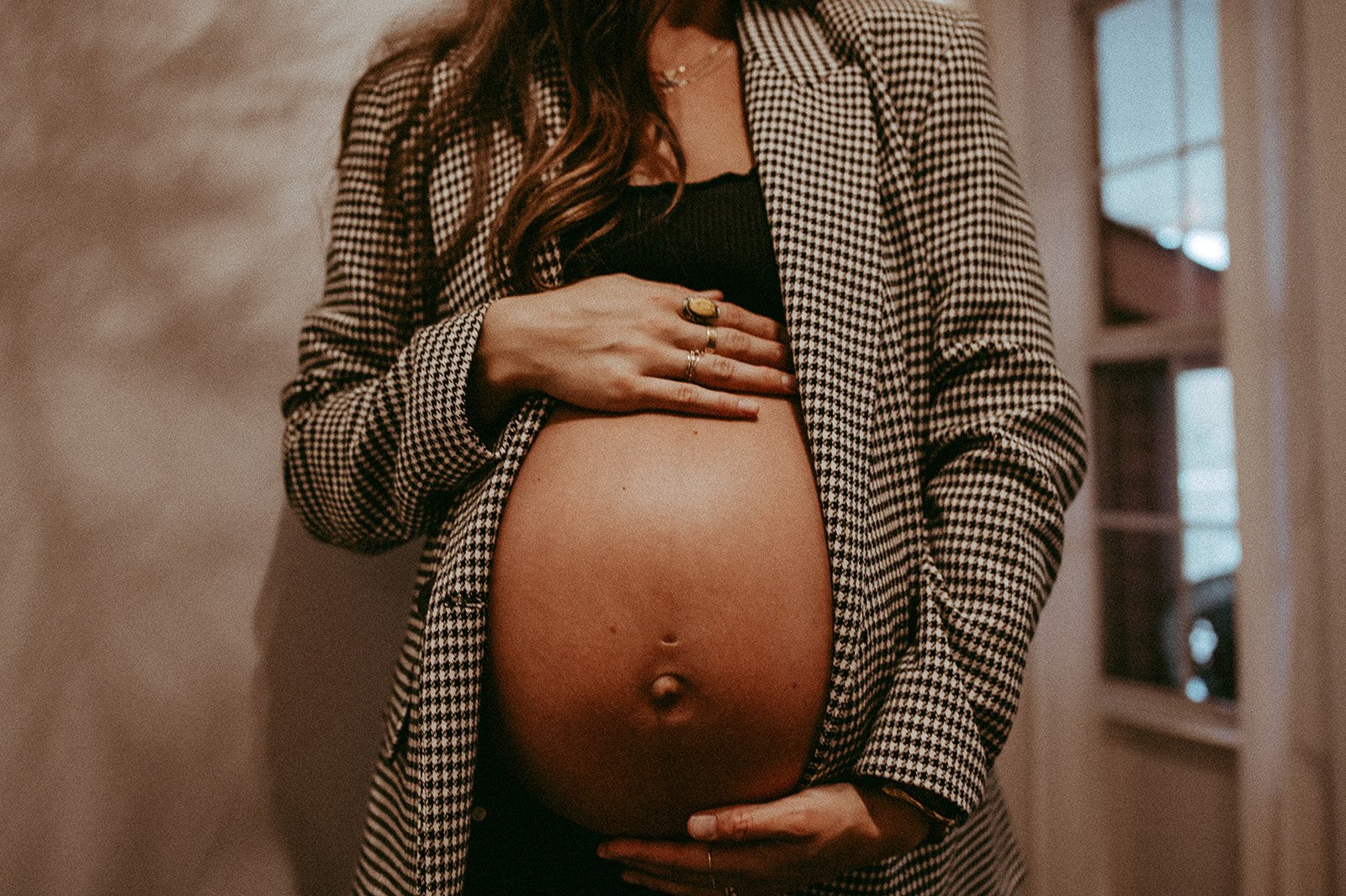 Motherhood maternity session in home near Nashville, TN
