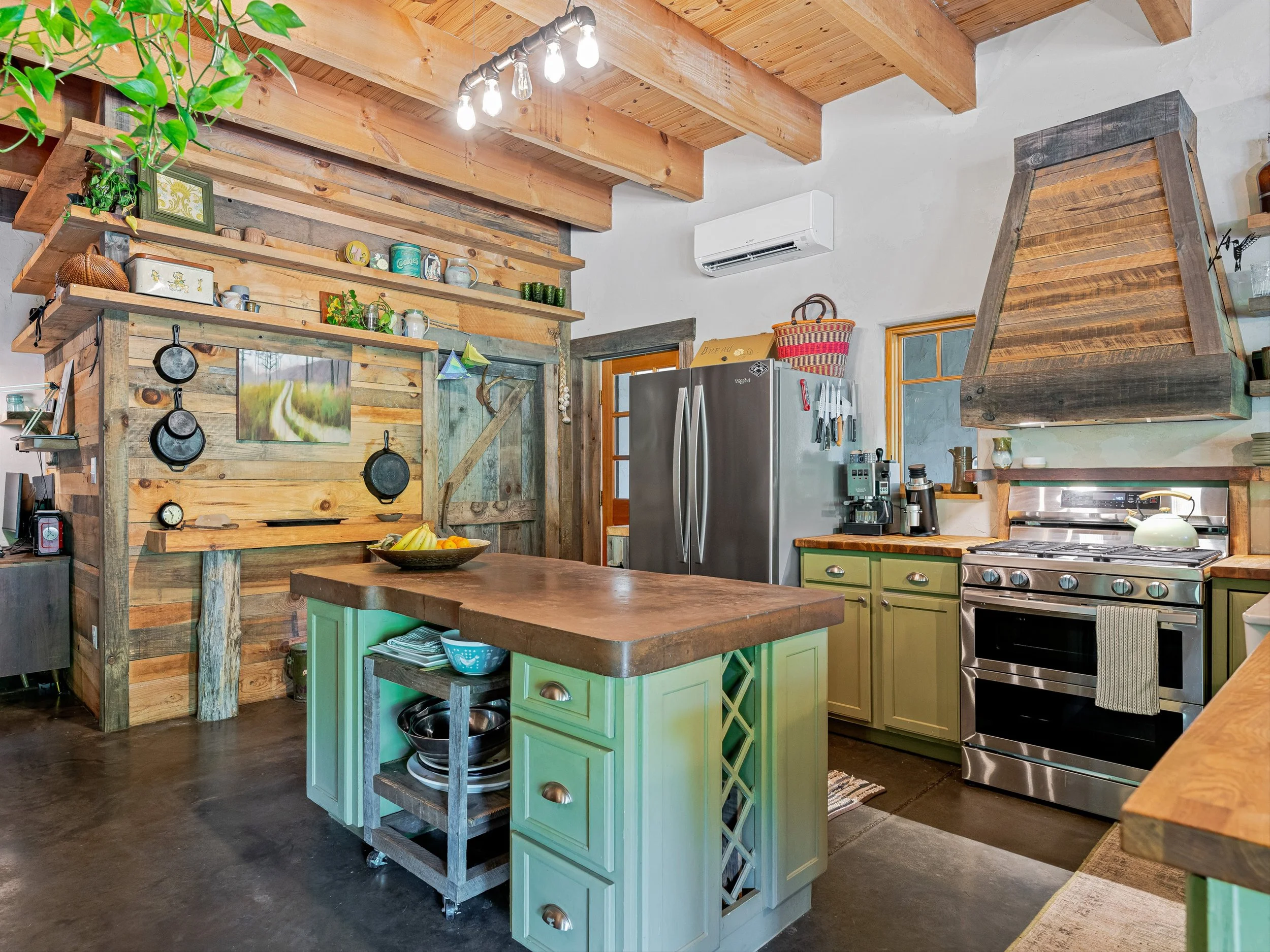 12-3151 LUMP TOWN RD - 12.jpg