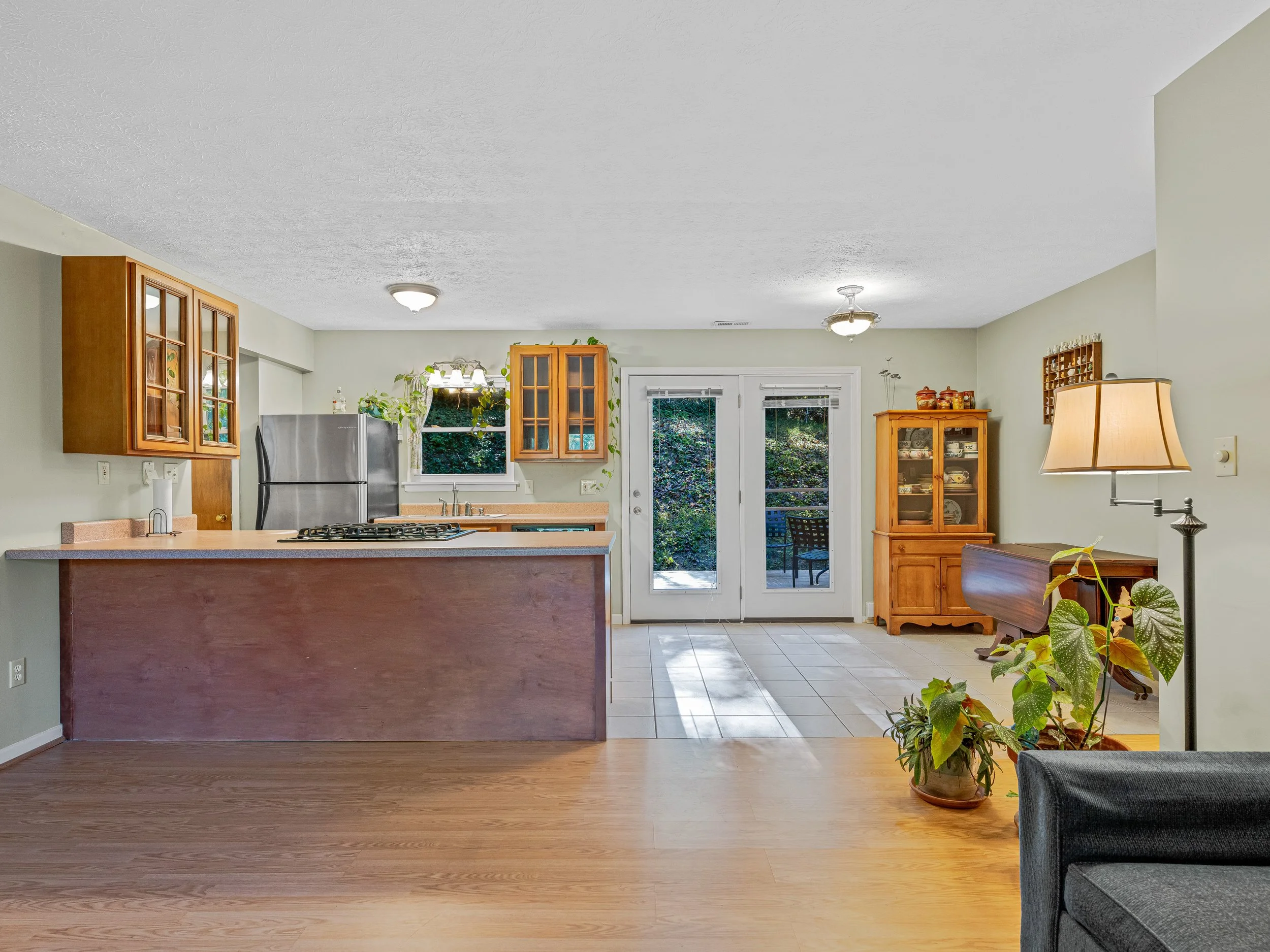 07-5 W COVE ST-07.jpg