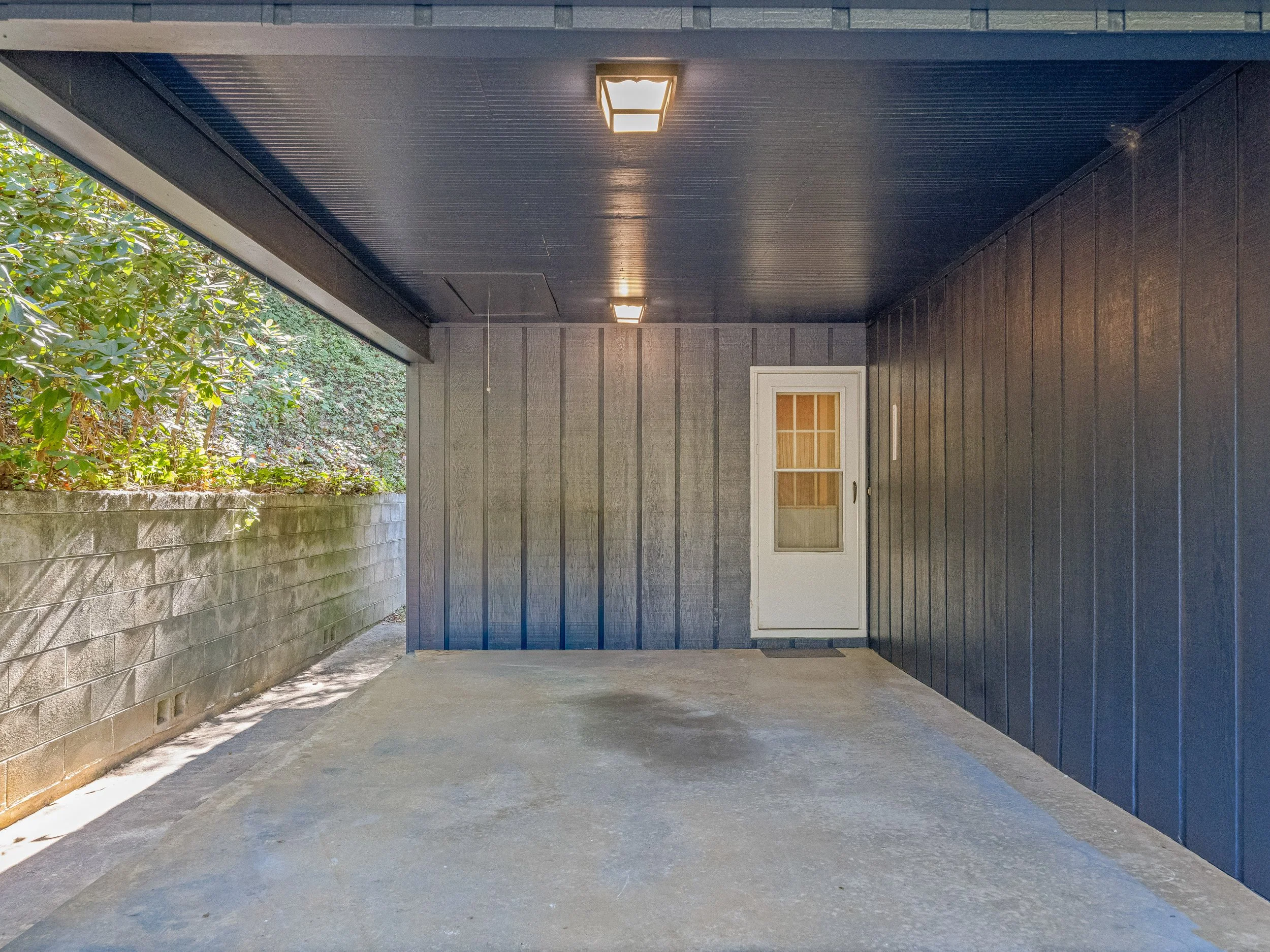 36-5 W COVE ST-36.jpg