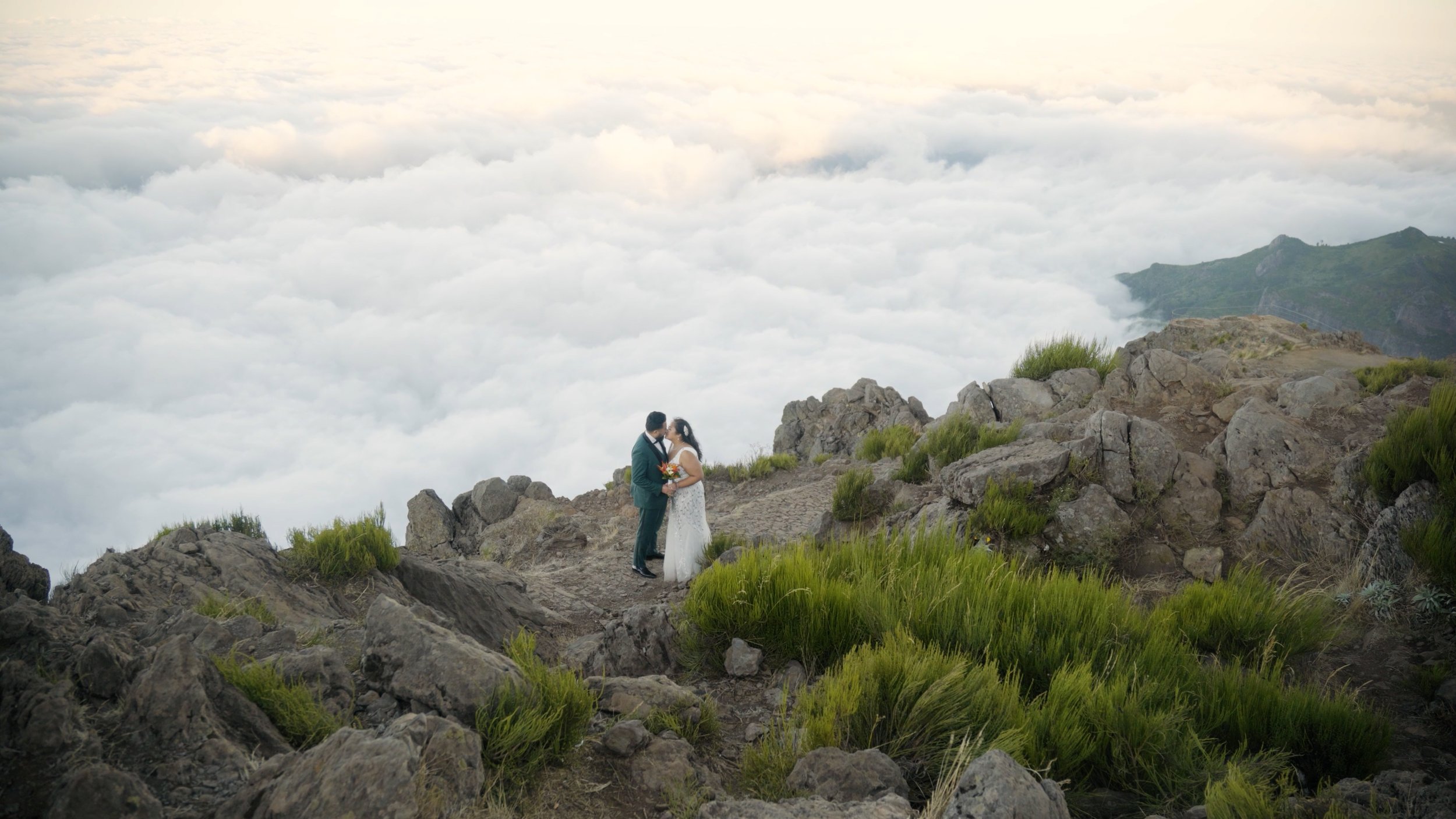 Sequence 01.00_02_14_22.Still031.jpg