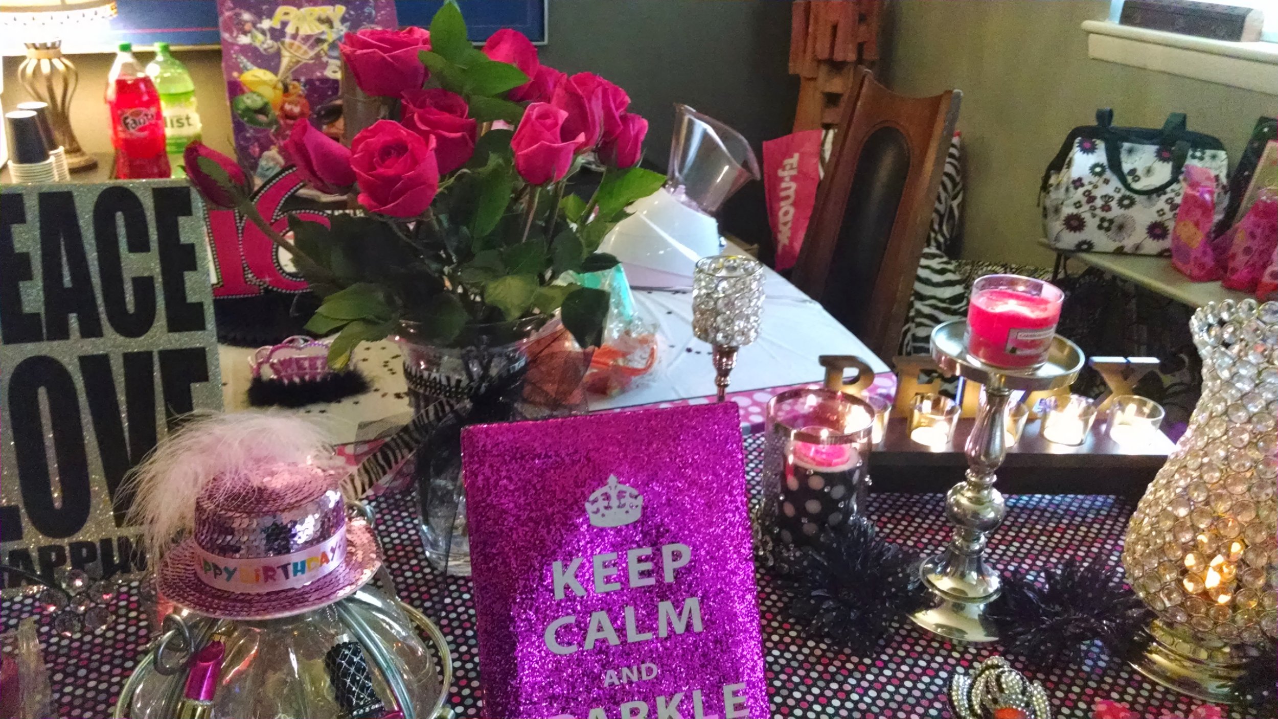 SpaPartyz Sweet Sixteen package decorations