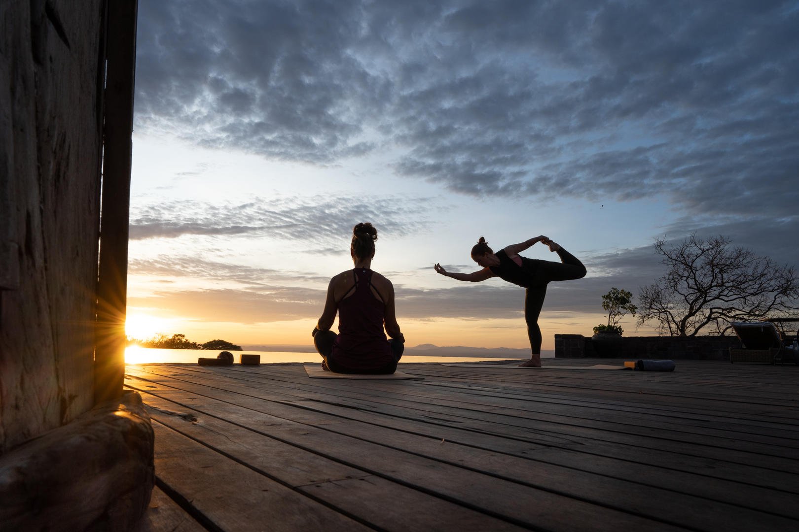 sgr_wellness_yoga_sasakwa_lodge_november_2022_ross_couper_1.jpg