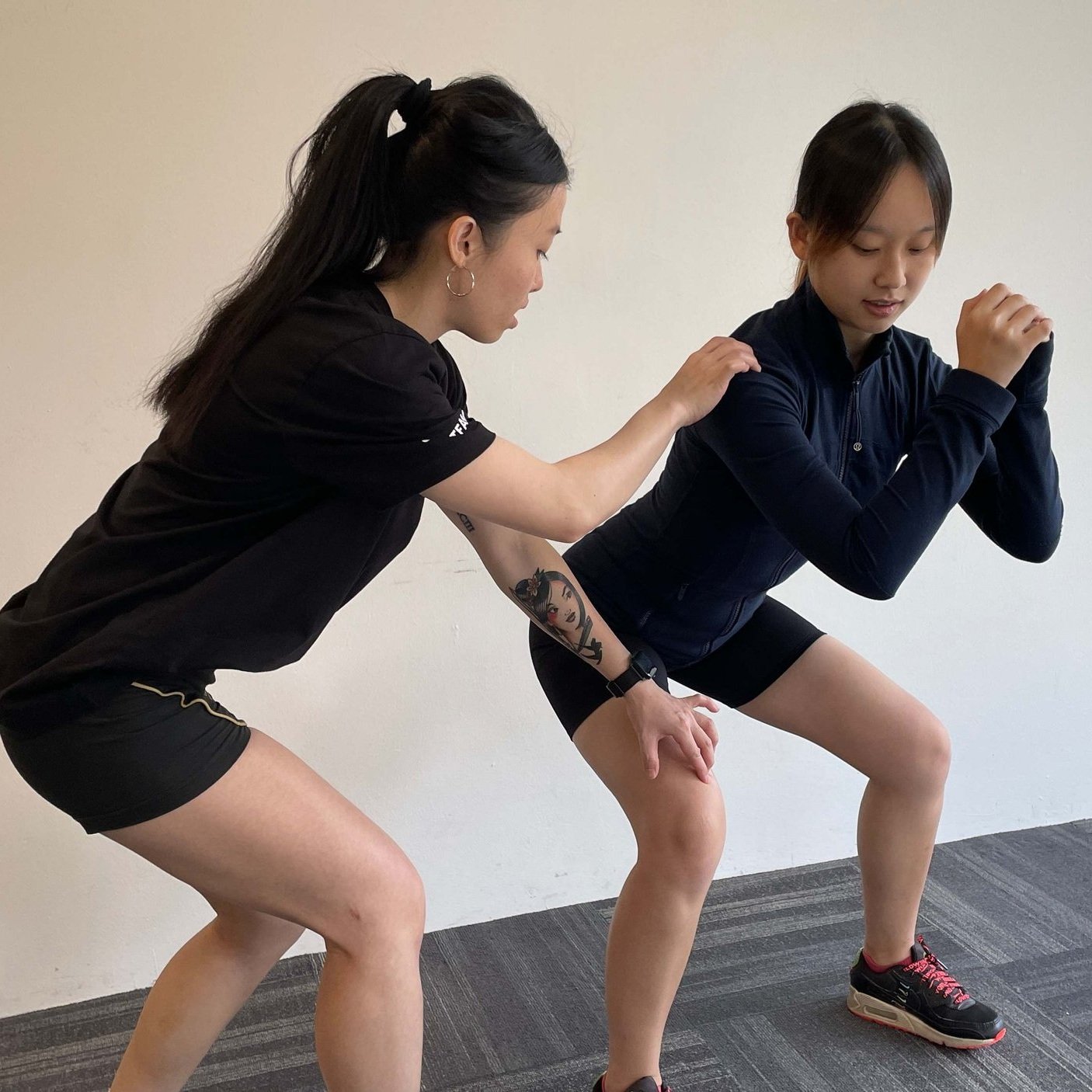 Female Personal Trainer Singapore, Training Guides