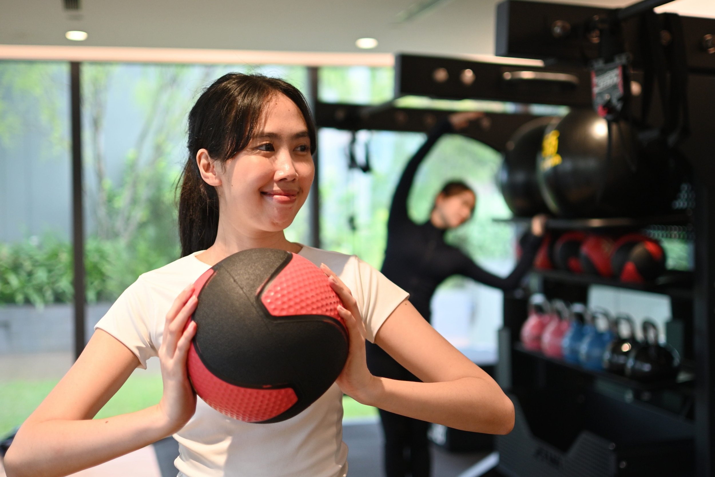 {{T}}Flexibility{{T}}
{{C}}Build your package{{C}}
{{D}}Every fitness facilities has its own needs at different hours of the day. Find us and build the best package for your facility.{{D}}