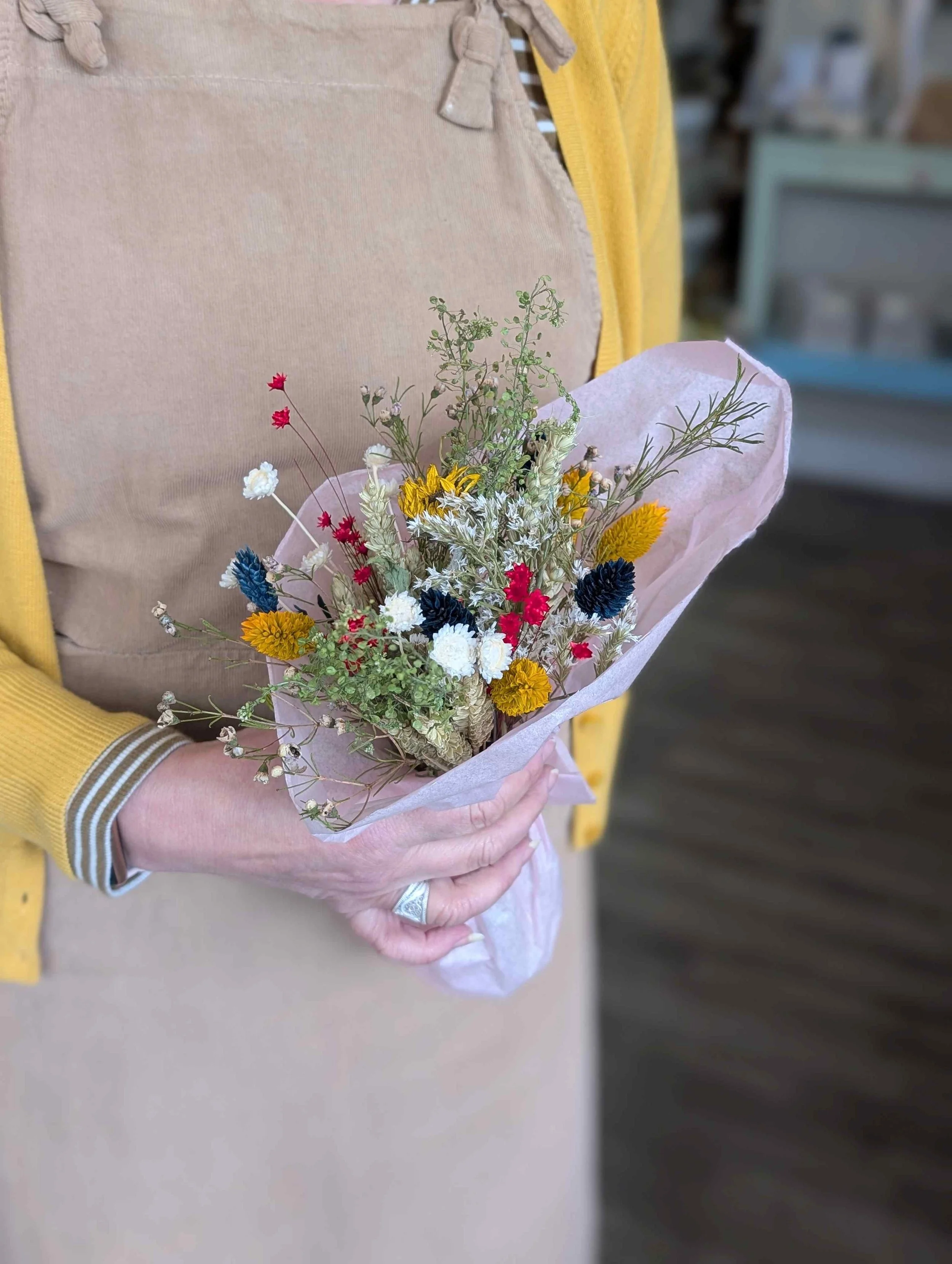 small dried flower bunch by Willow