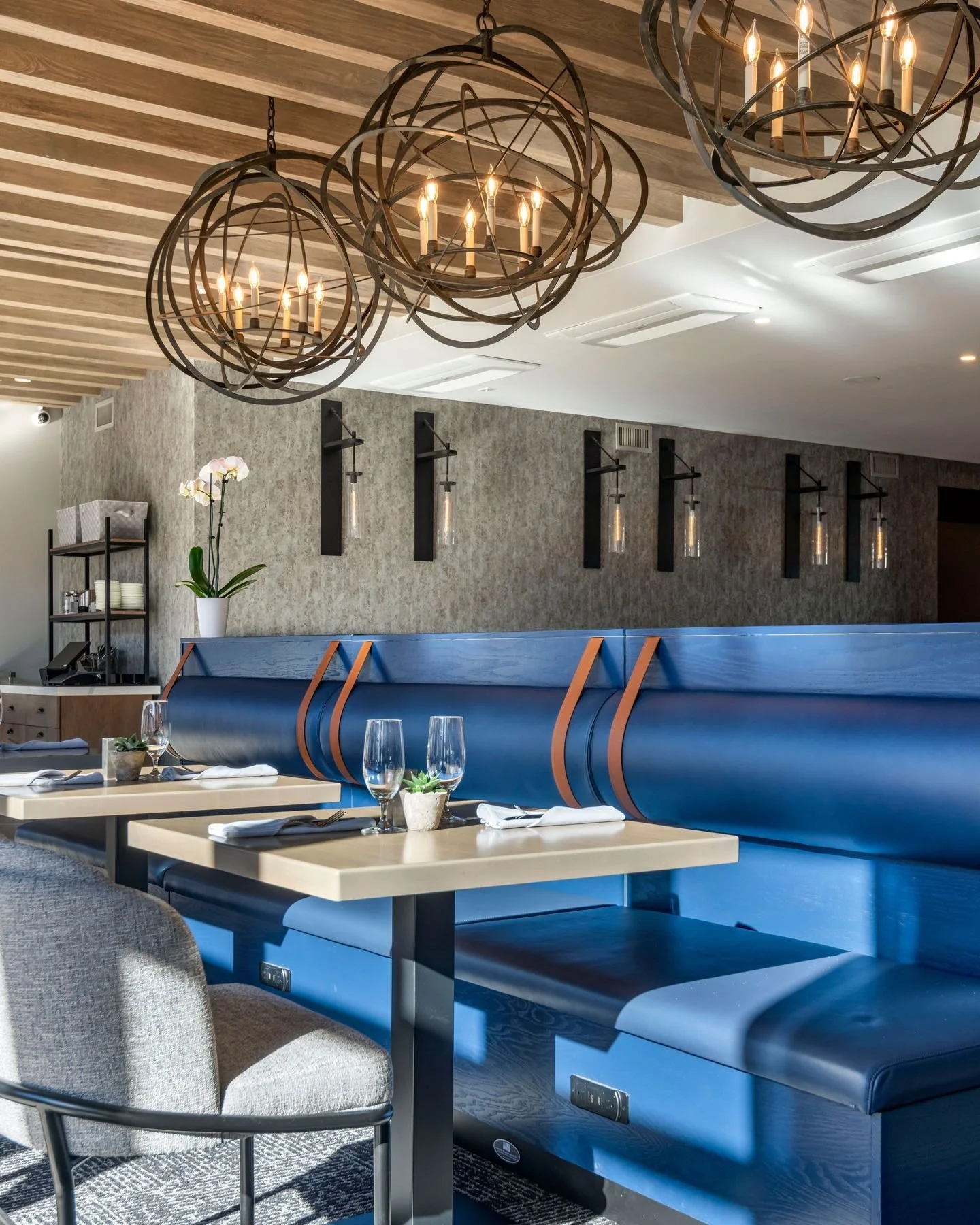 Pull up a chair and stay awhile. Our space is designed for lingering over good food, great drinks, and the best company. Your neighborhood spot is waiting. ☕🍷

Plan ahead and reserve your spot.