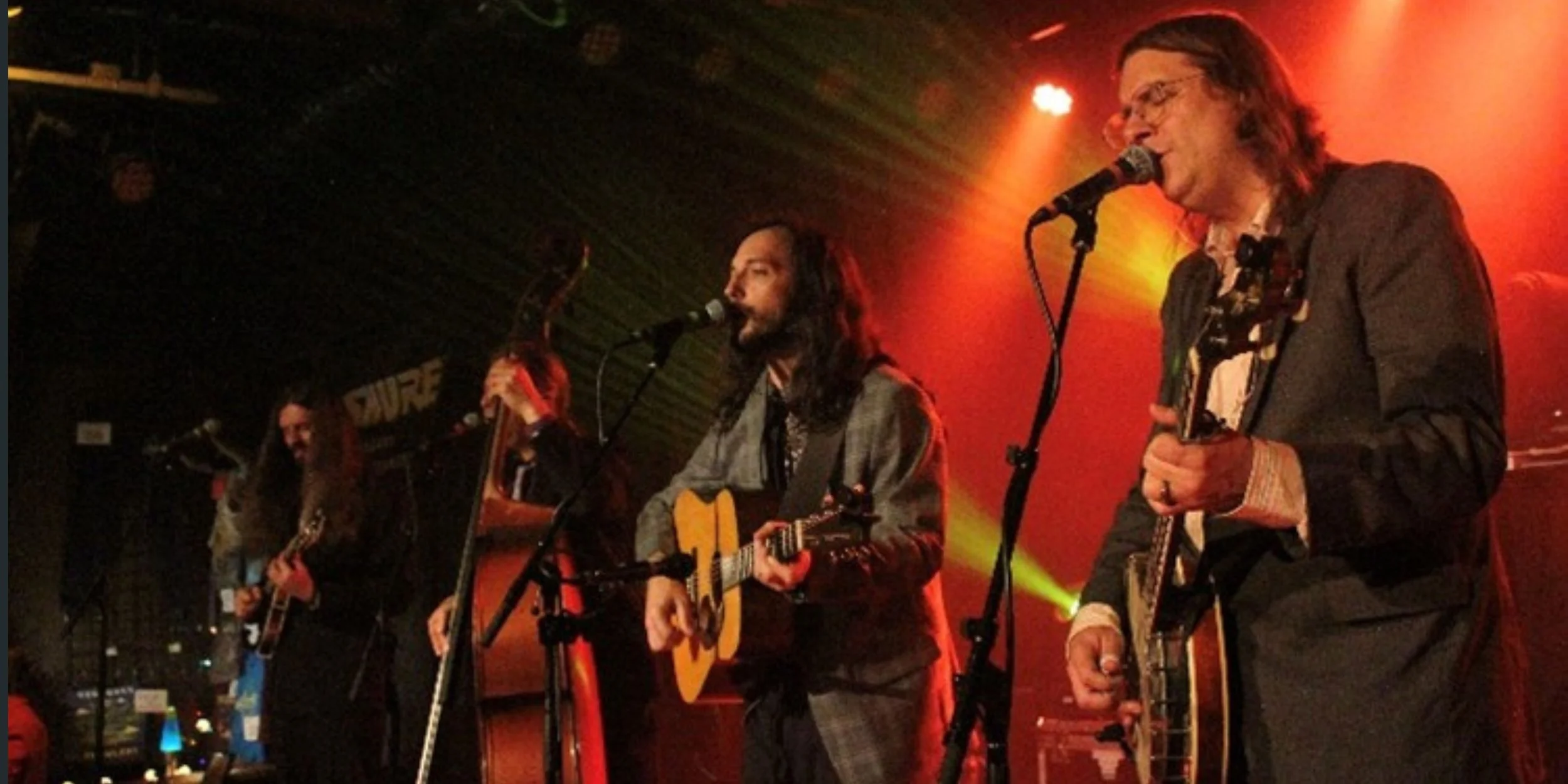 “Henhouse Prowlers Haunt Martyrs’ With Three-Night Halloween Residency”