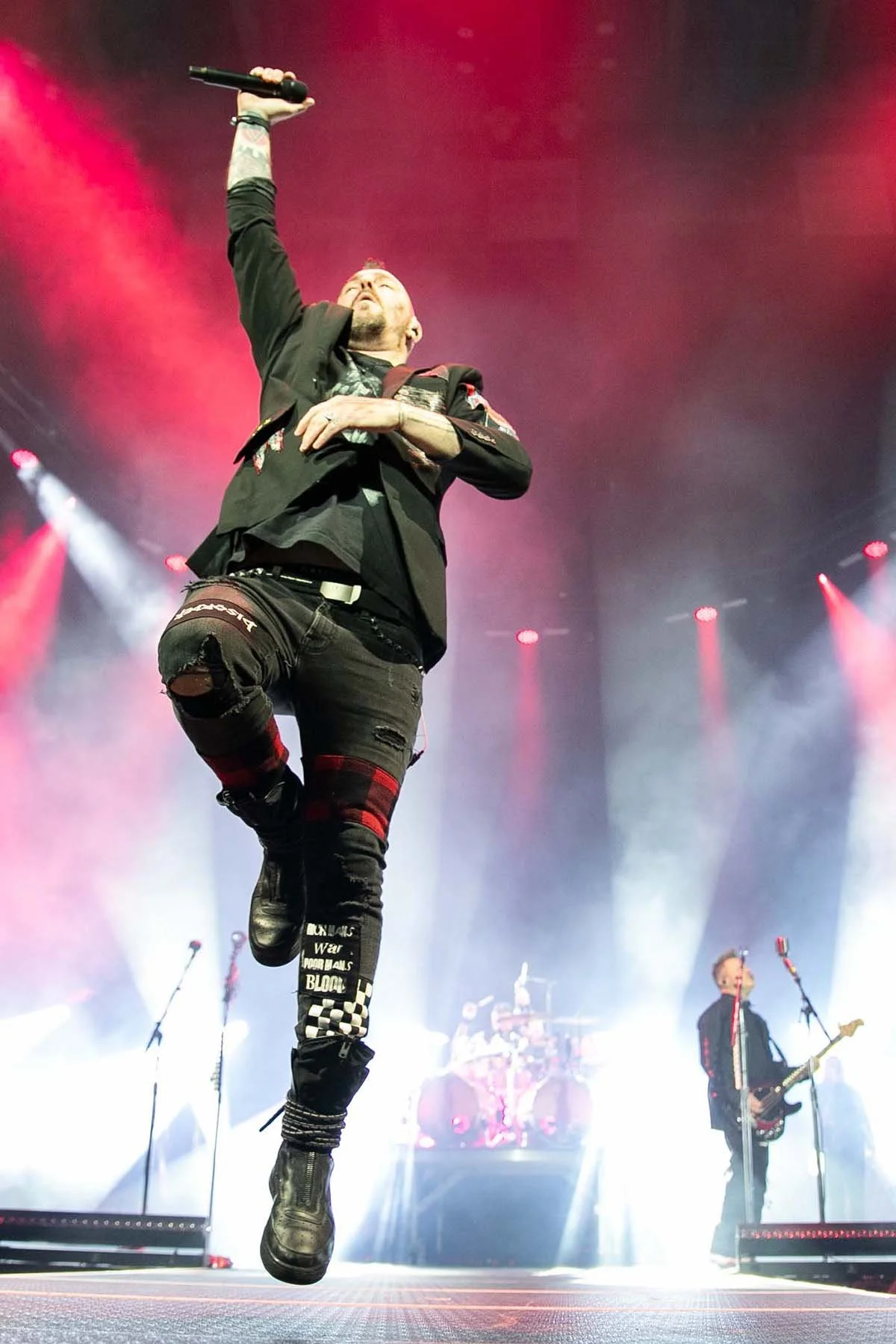 ThreeDaysGrace14.jpg
