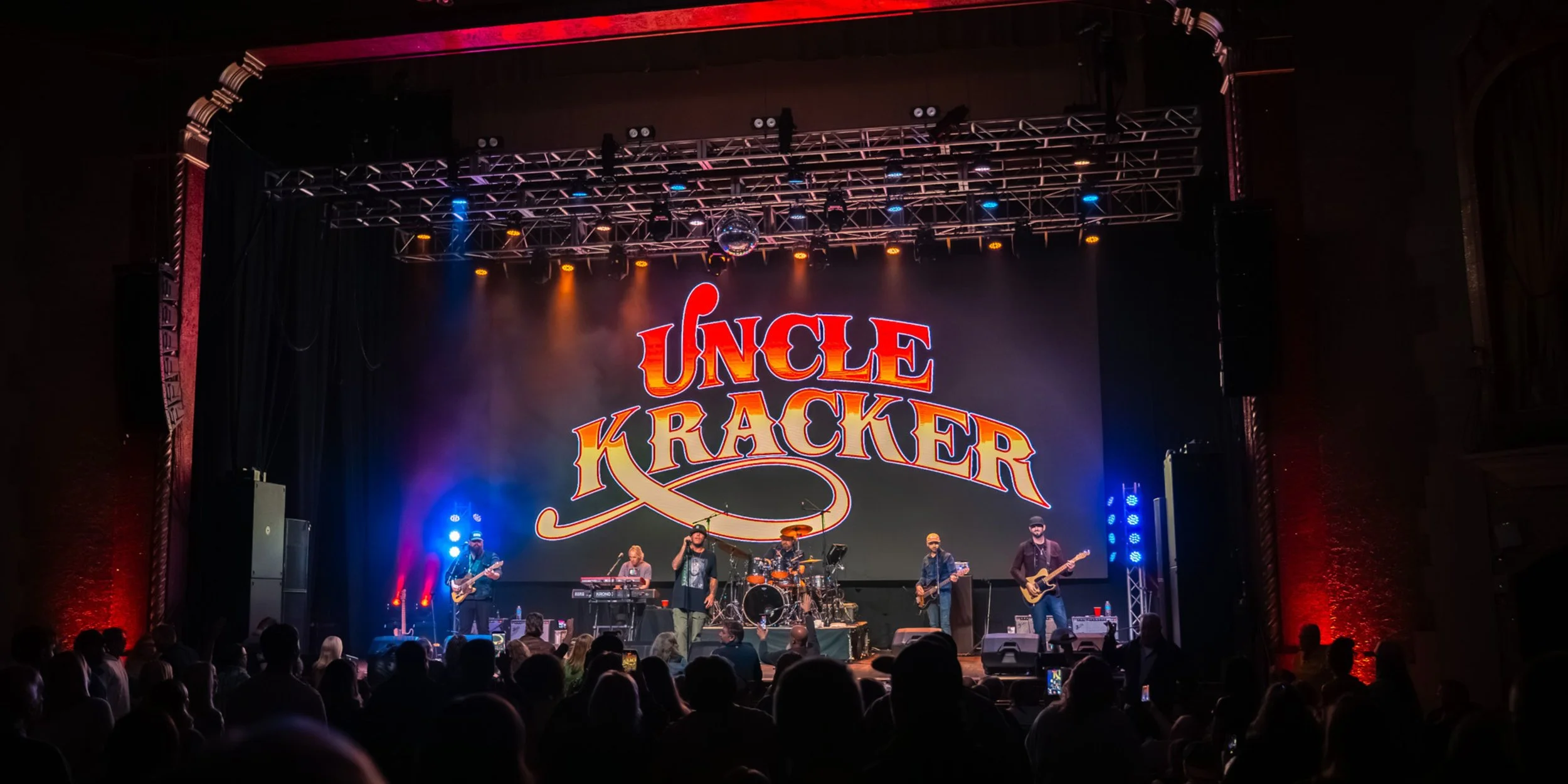 Uncle Kracker Warms Up The Midwest At The Arcada Theater