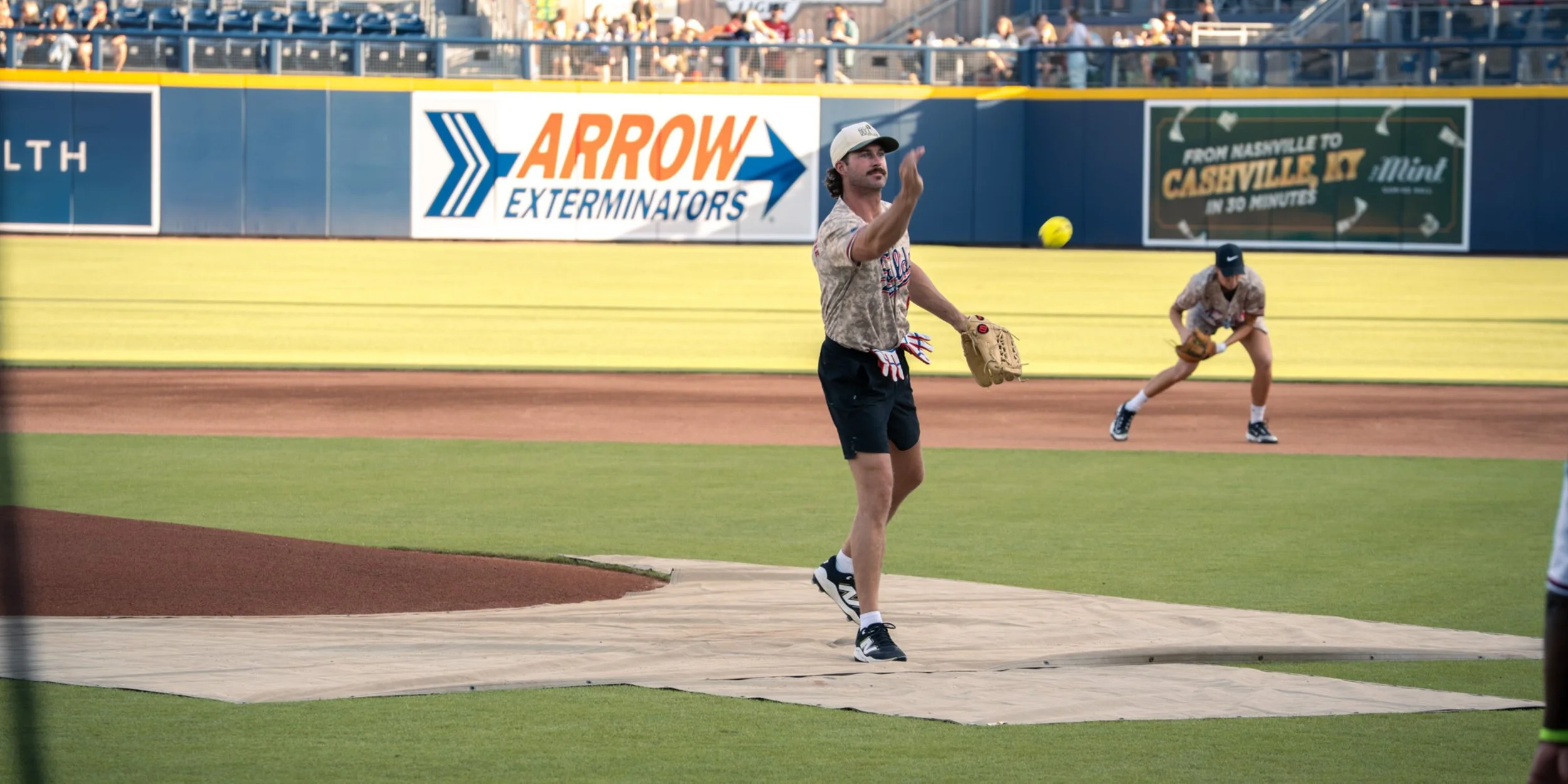 Riley Green Leads Team Military to Victory as Rock ’N Jock Celebrity Softball Game Raises Record $701,460 for Folds of Honor