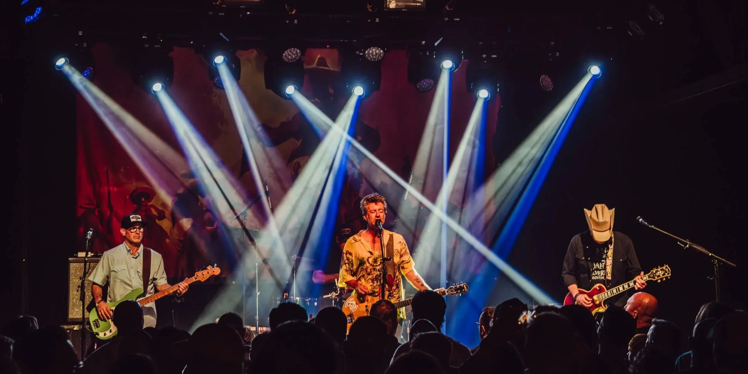 Roger Clyne &amp; The Peacemakers Bring an Unforgettable Night to Terminal West