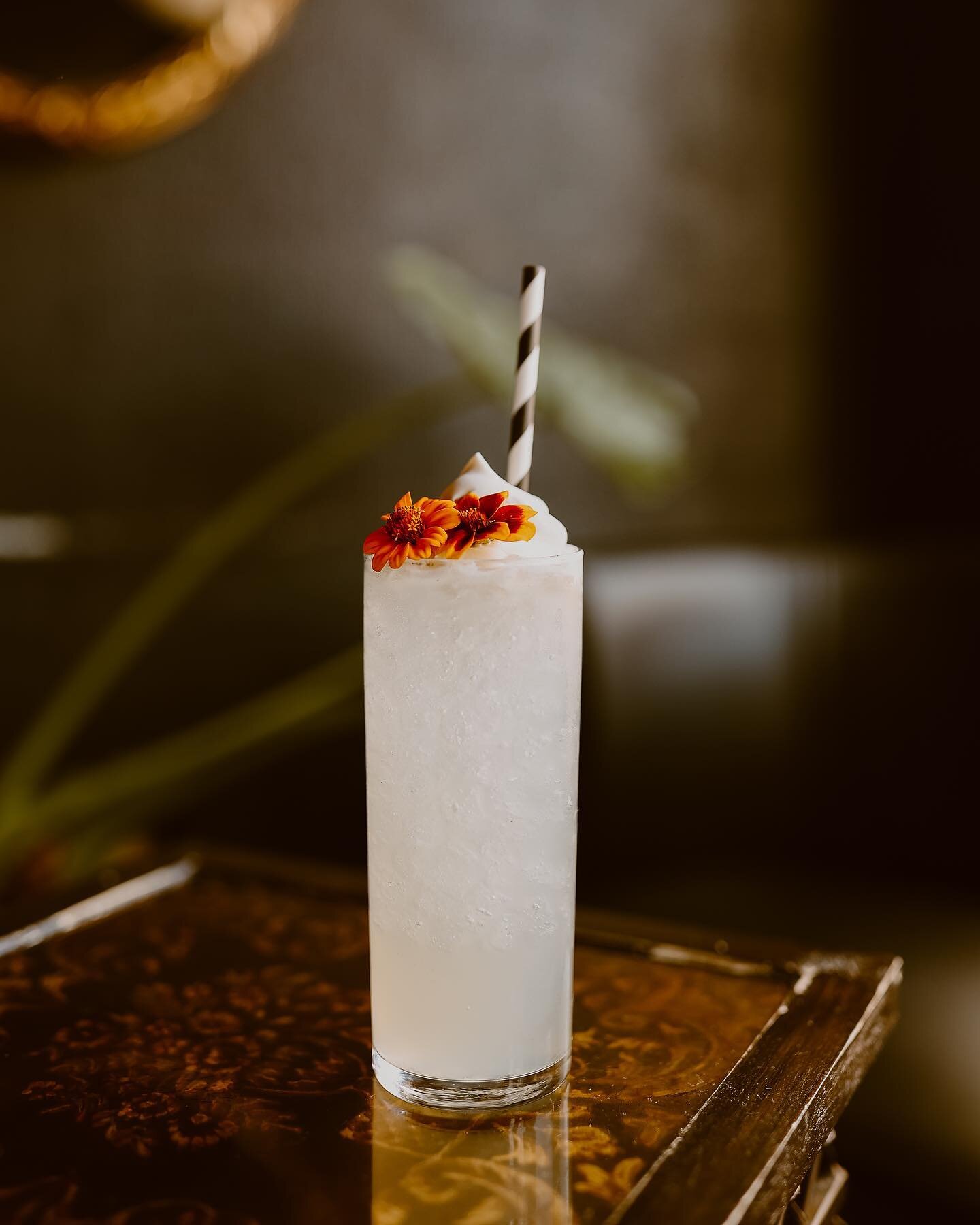 Forever dreaming of this amazing cocktail and summer nights! ✨
