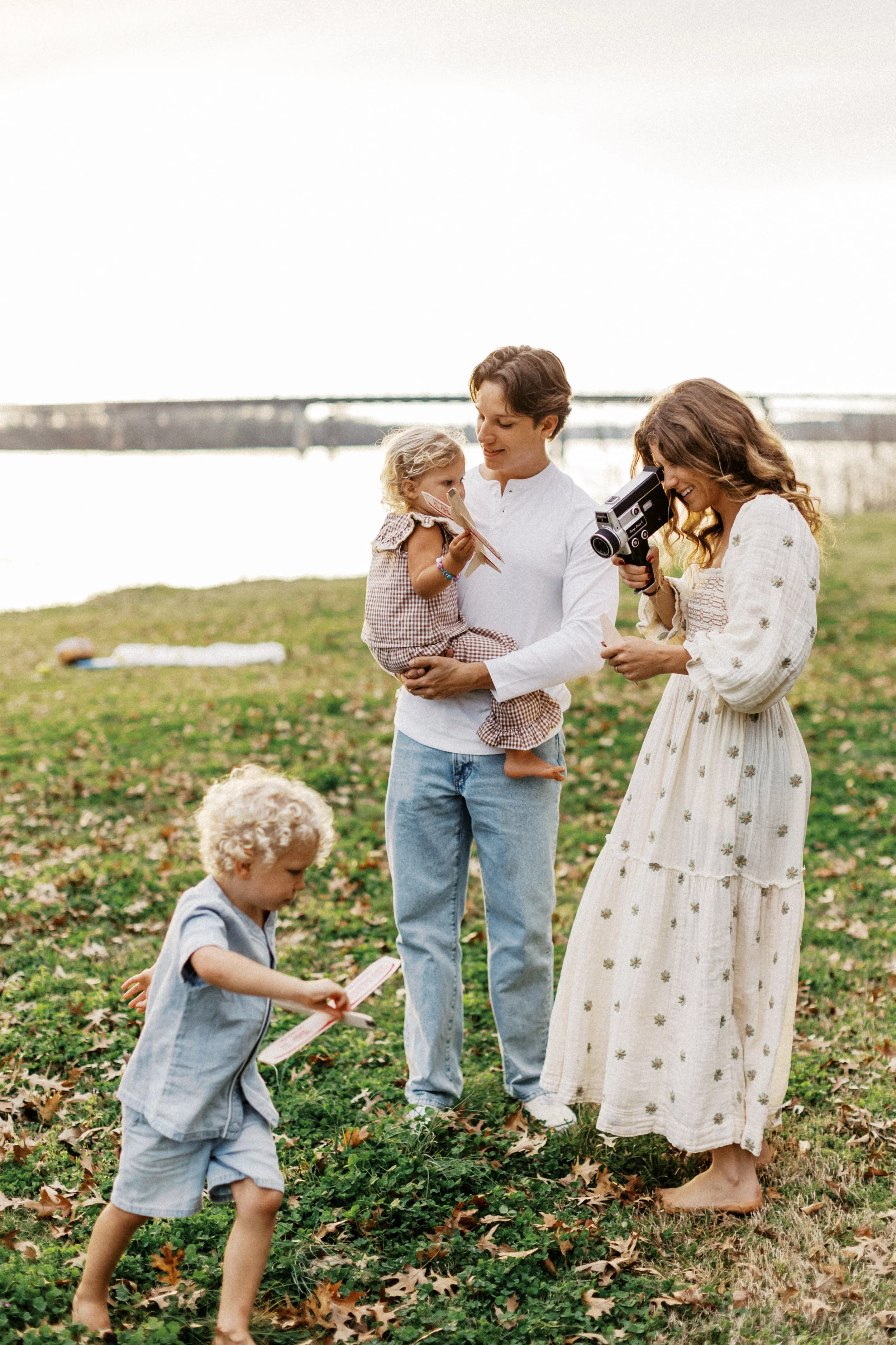 Romantic+Alabama+Kite+Family+Photos+Film+Inspo (241 of 430).jpg