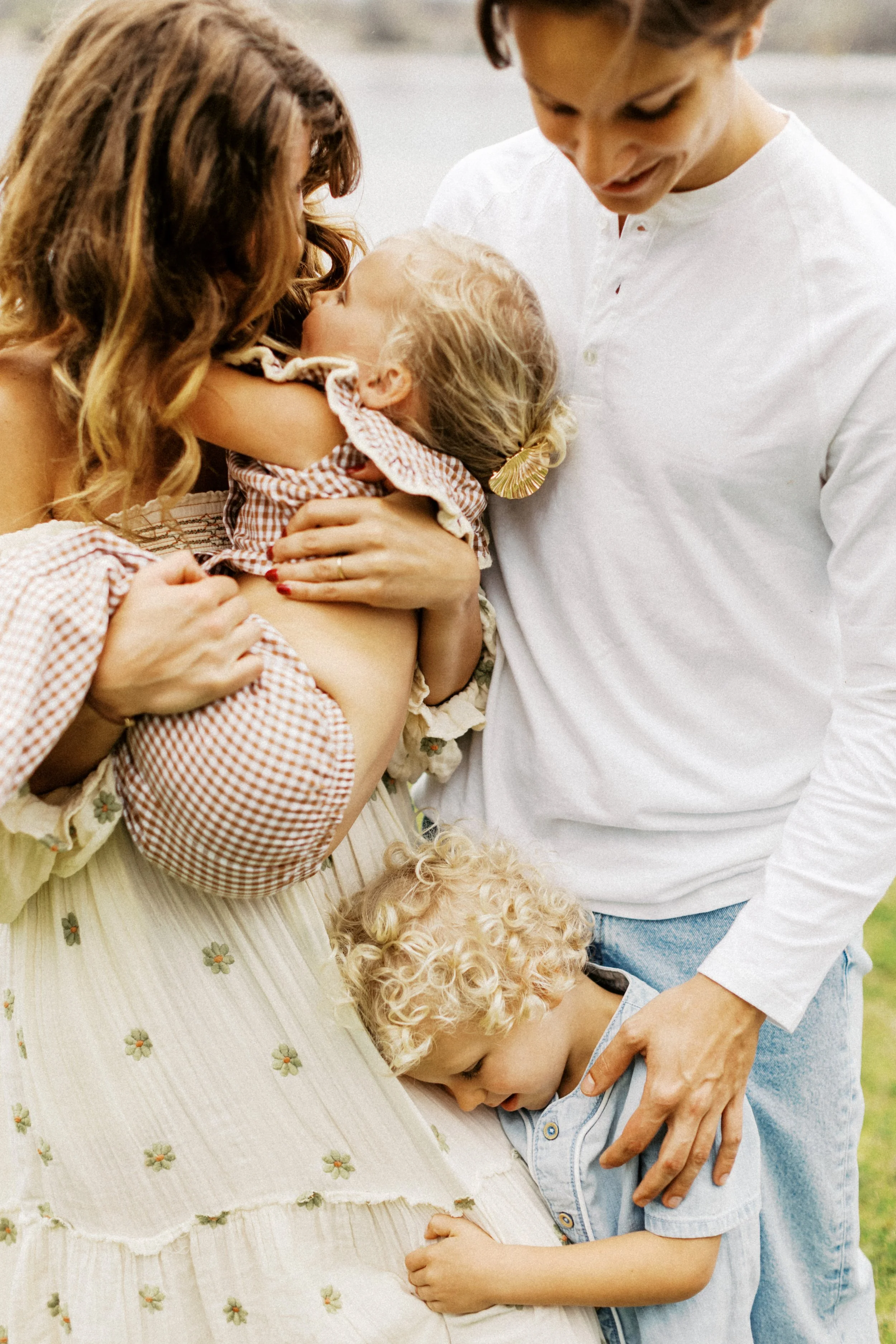 Romantic+Alabama+Kite+Family+Photos+Film+Inspo (61 of 430).jpg