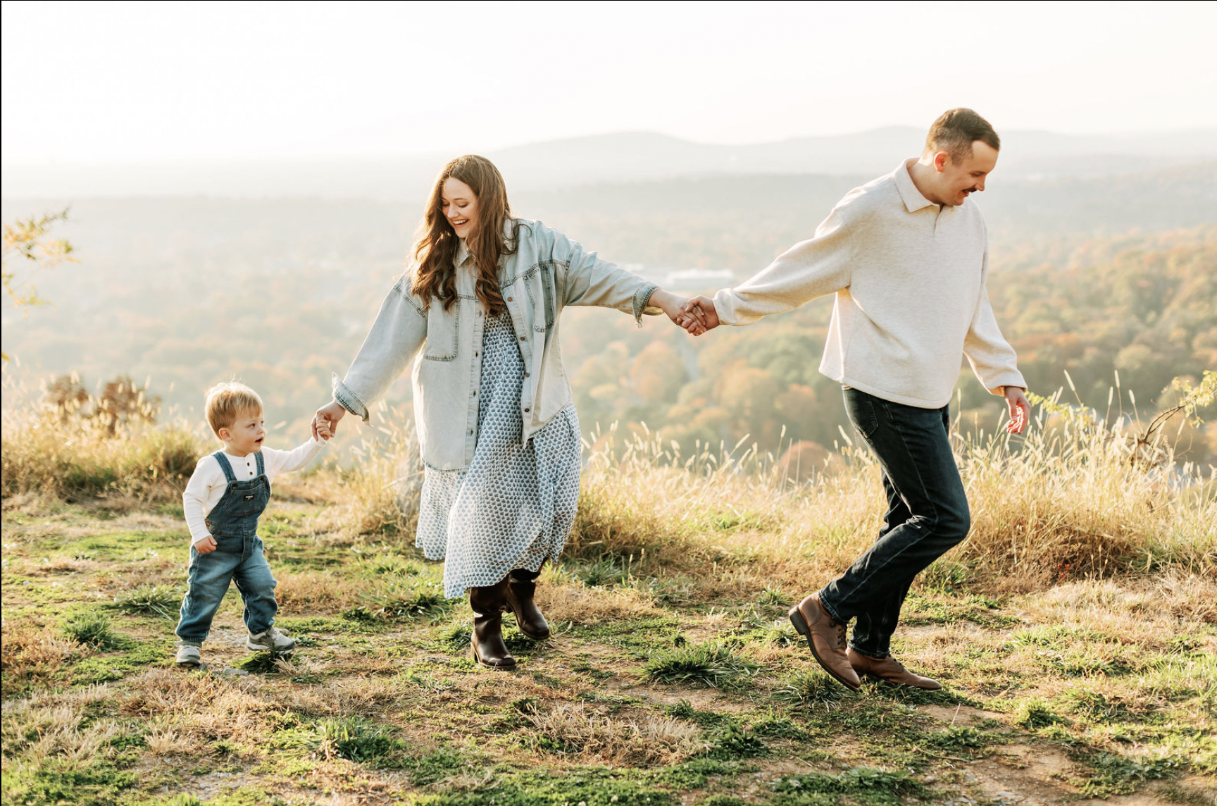 The Best Places for Fall Family Photos in Huntsville, Alabama