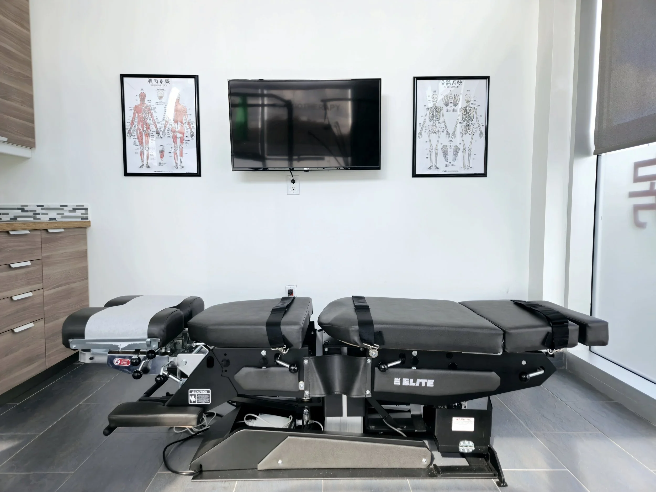 What is Flexion-Distraction Therapy? And Can It Help My Pain?