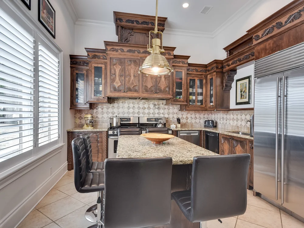 13_JMBA-036_2nd Kitchen.jpg