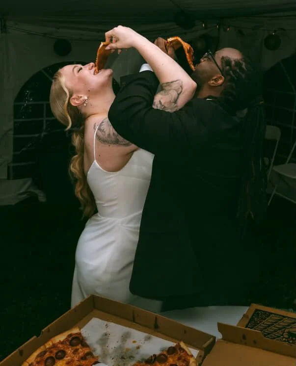 bridal pony, wedding reception