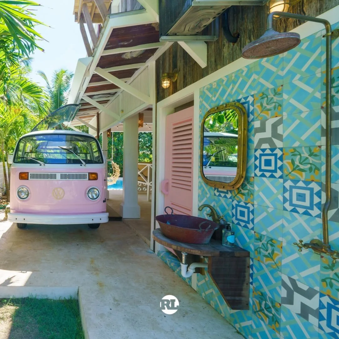 🌸 Island living, with a side of pink nostalgia

The outdoor kitchen at King Surf Shack transforms a classic Combi van into one of the property&rsquo;s most playful design moments.

🌺 READ MORE IN REAL LIFE 
🔗 LINK: https://www.reallifecaribbean.co
