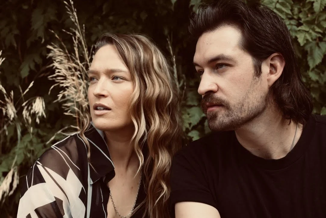 Cat Plants Live Music 