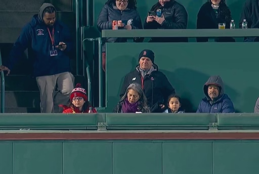 Speculating what the Sox offered for Yoshida’s home run ball