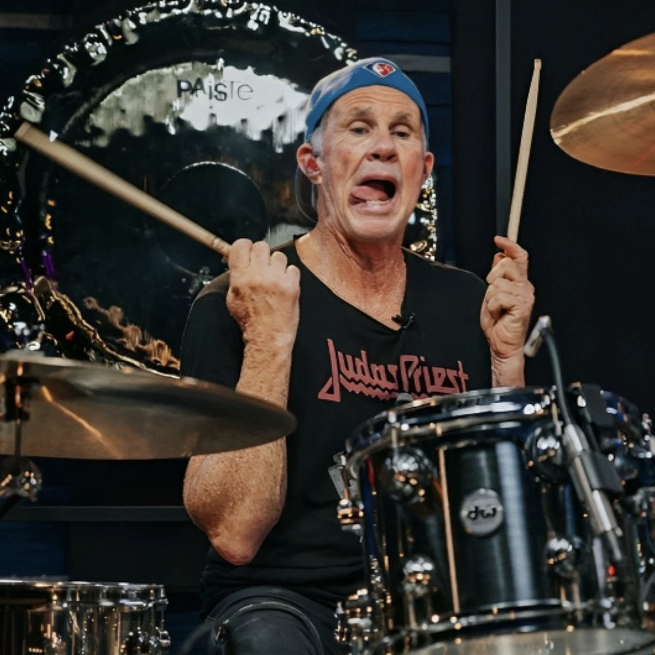 Chad Smith freestyle drumming to a song he’s never heard is arguably the most impressive thing I’ve ever seen