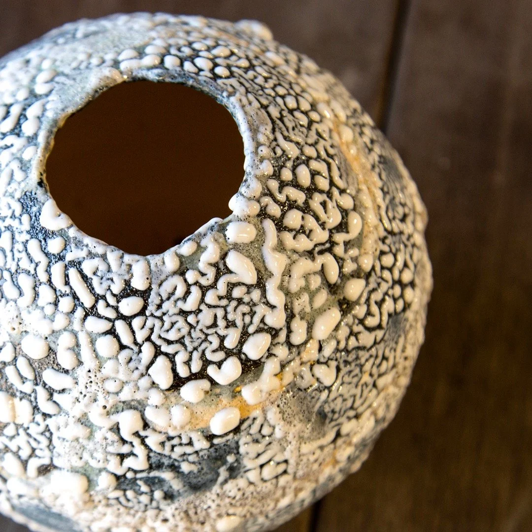 jeffklarin &quot;crawling &quot; / ceramic jar / 14 cm X 14cm / 2025 #ceramicart #ceramicsart #ceramicskull #glaze #crawlingglaze #ceramicglaze #moonjar