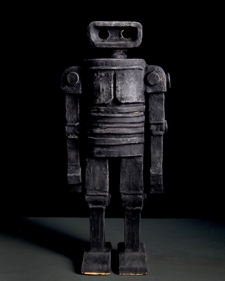 22&rdquo;H X 8&rdquo;W X 8&rdquo;L&hellip;..ceramic sculpture