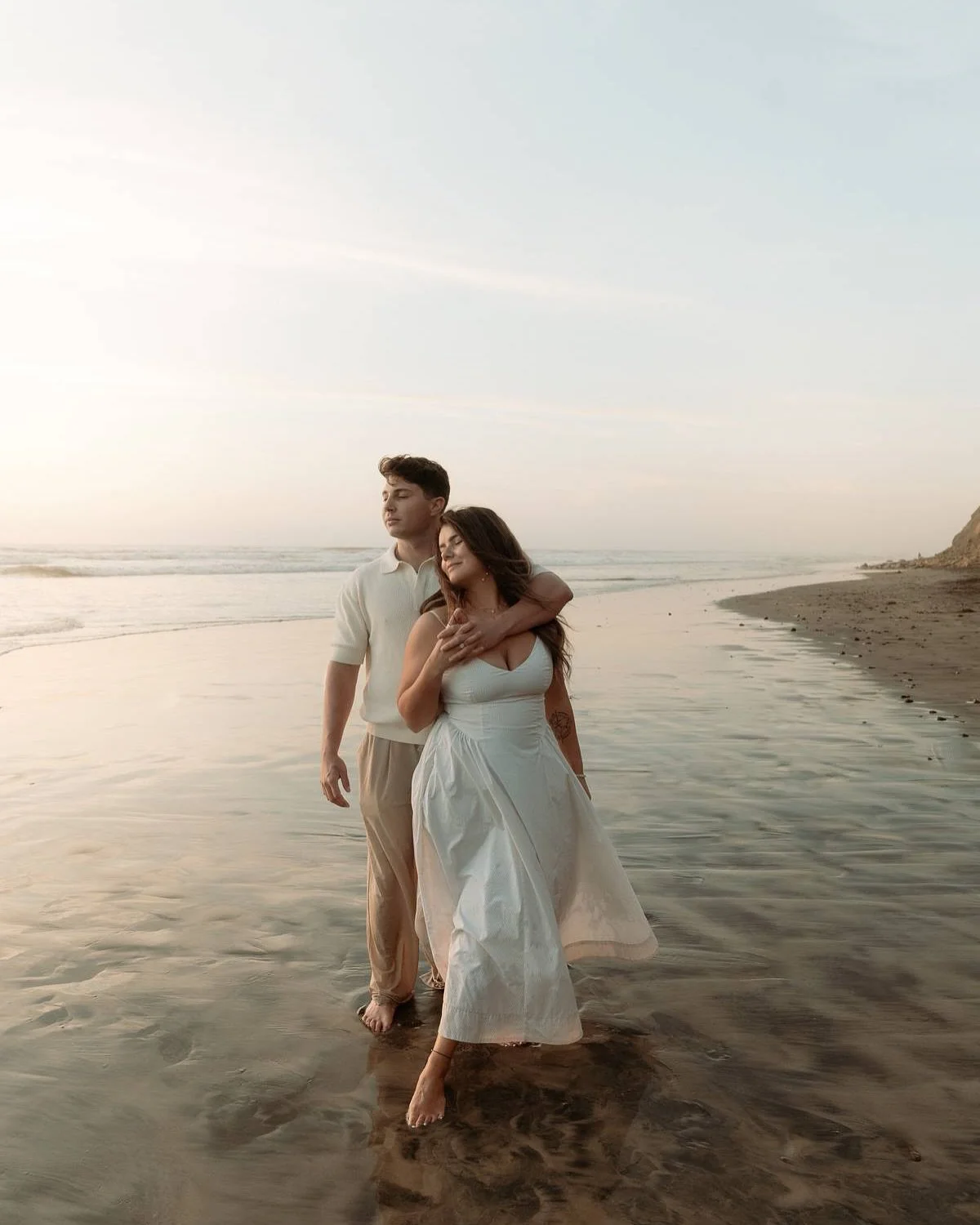 I need more romantic beach sessions in my life 😍📸

Destination Elopement Photographer, San Diego Photographer, Temecula Photographer, California Couples Photographer, Beach Couples Photoshoot, La Jolla Beach Couples Photoshoot, Couple Photoshoot In
