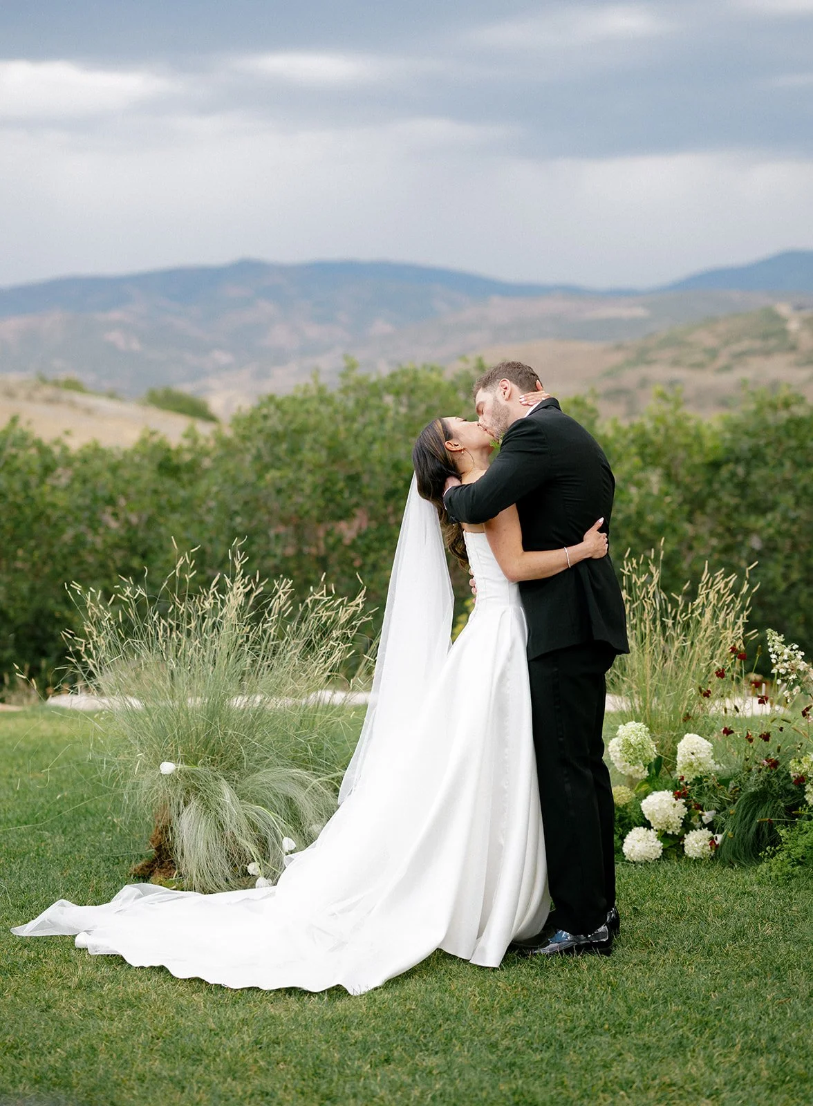 Shindy & Tom - The Ceremony190.jpg