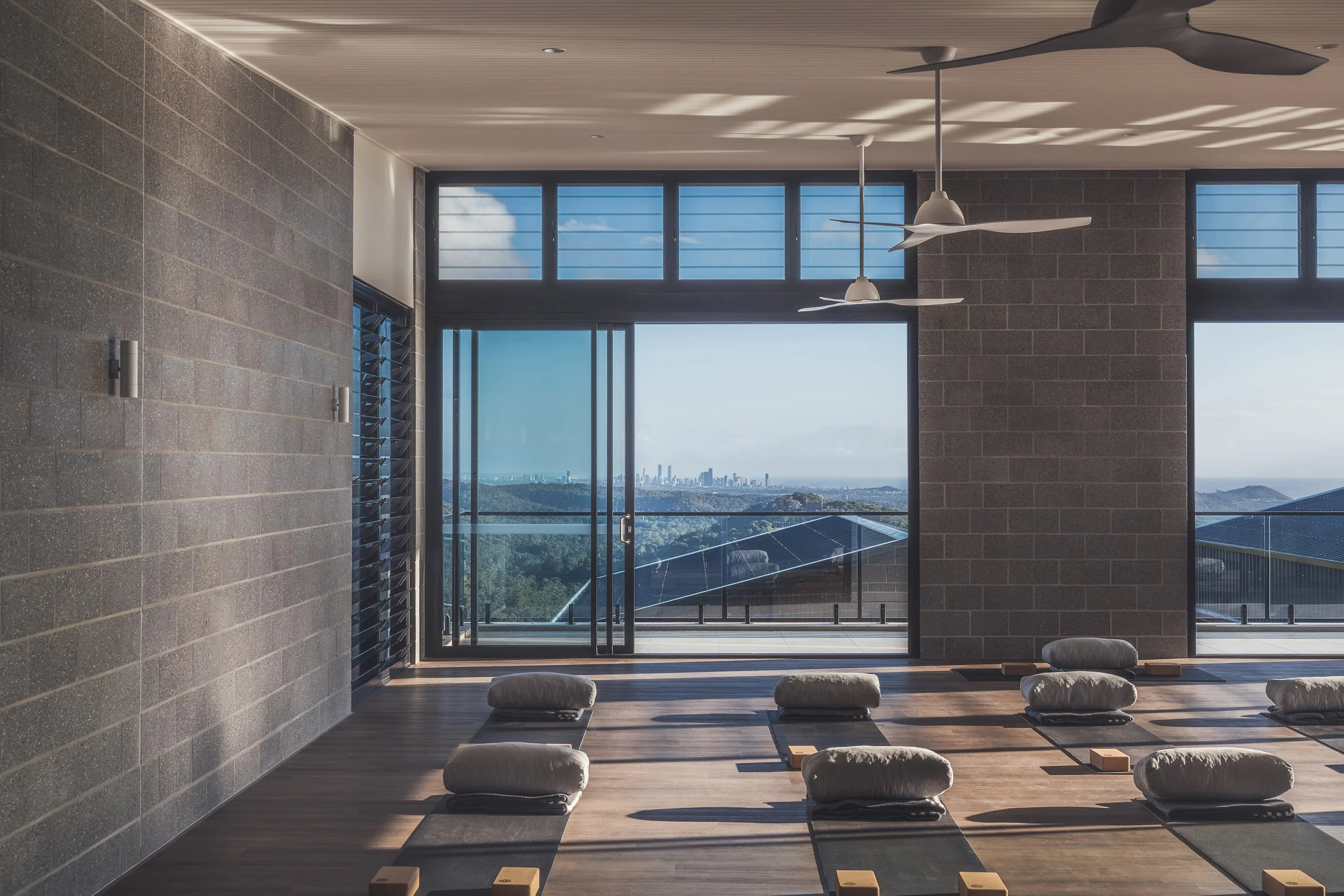 Copy of EcoView_BreezeRoom2.jpg