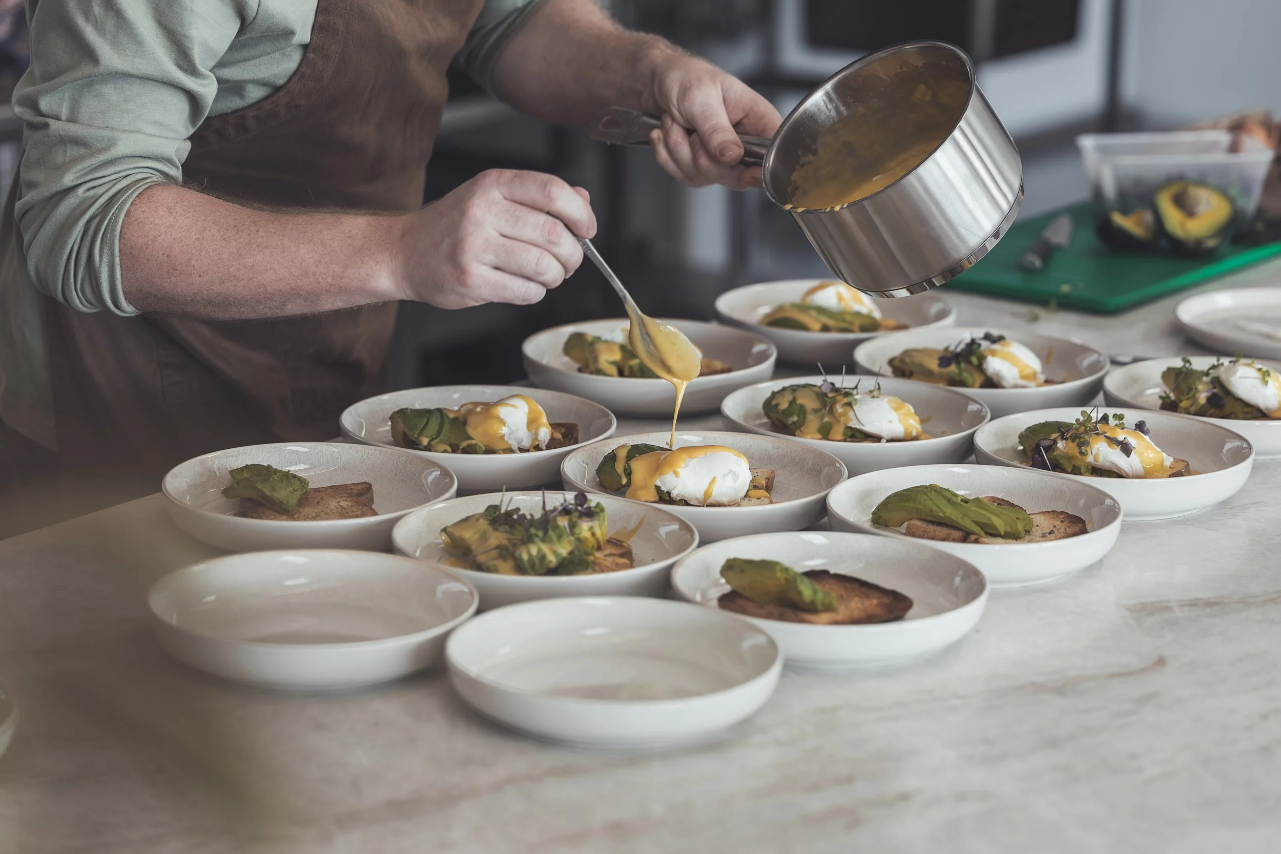 Copy of EcoView_ValleyRoom_Kitchen_2.jpg