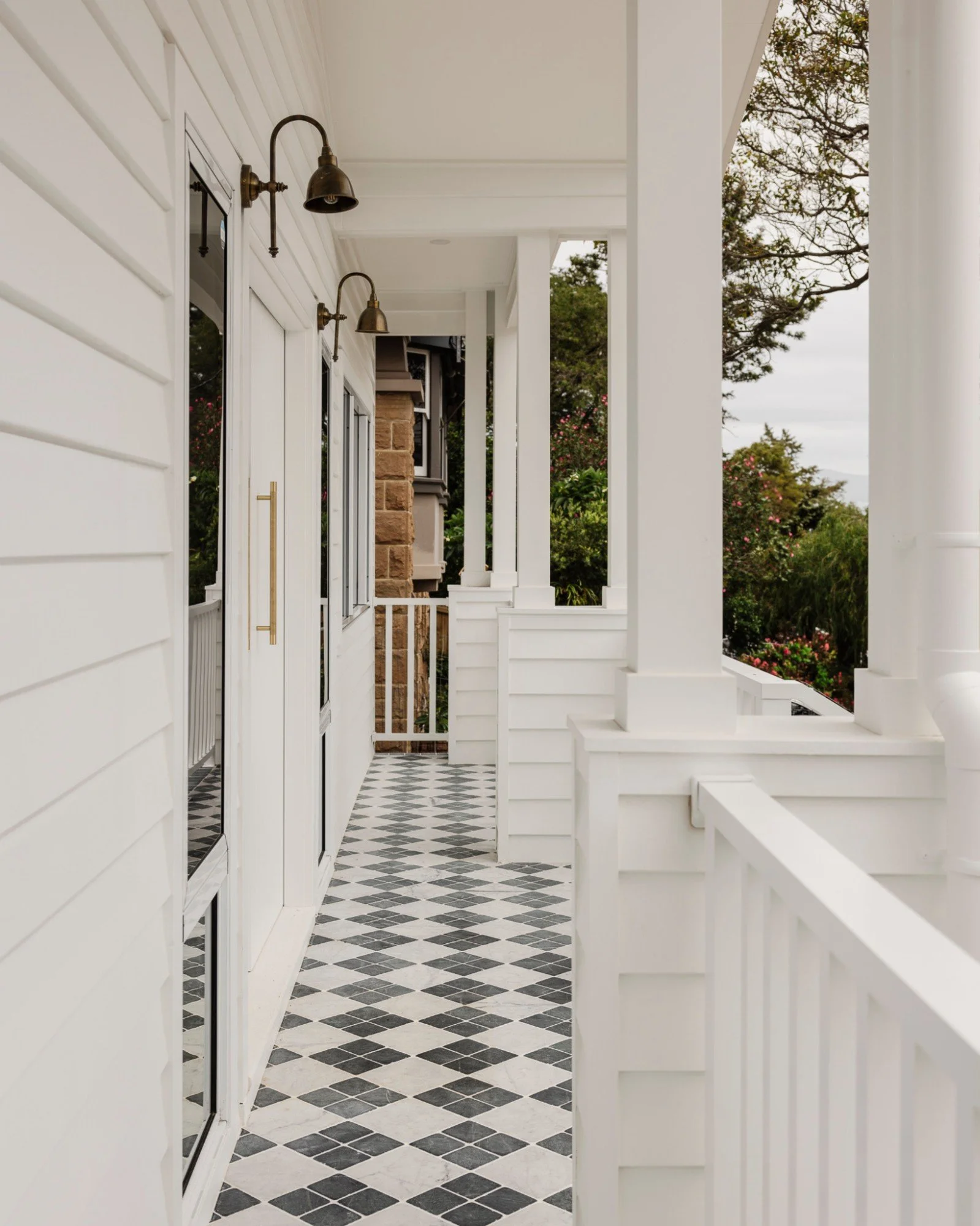 The entrance sets the tone for everything that follows.

Warmth, pattern, texture, and soft light welcome you in. A quiet invitation to slow down and feel at home.

It&rsquo;s the kind of first impression that lingers long after you&rsquo;ve stepped 