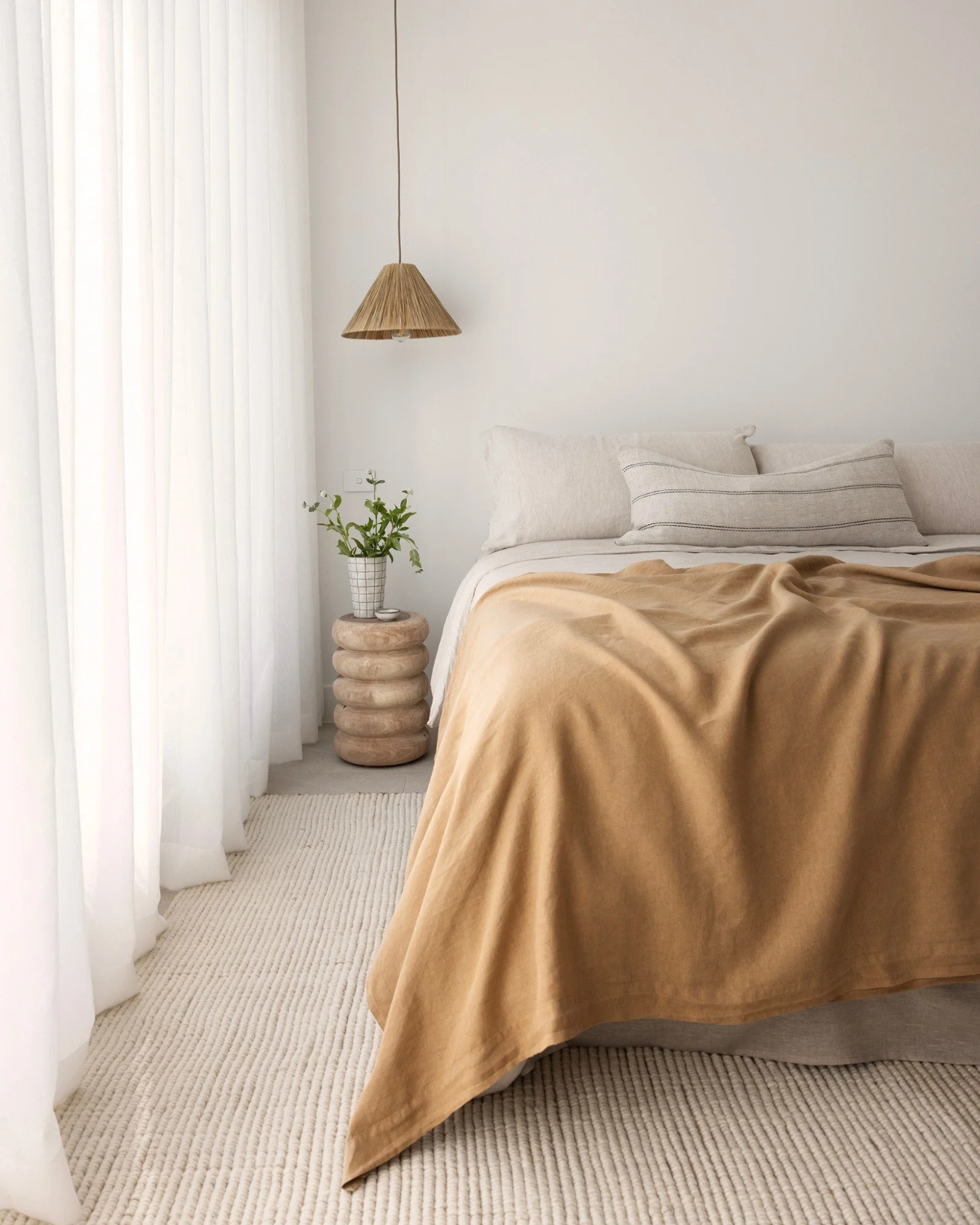 Dreaming of this bedroom at Solace. ✨

Soft layers, natural textures and a palette that instantly slows everything down. 

This space was designed to feel restorative, cocooning and deeply personal. A place to retreat, reset and wake gently.

Project