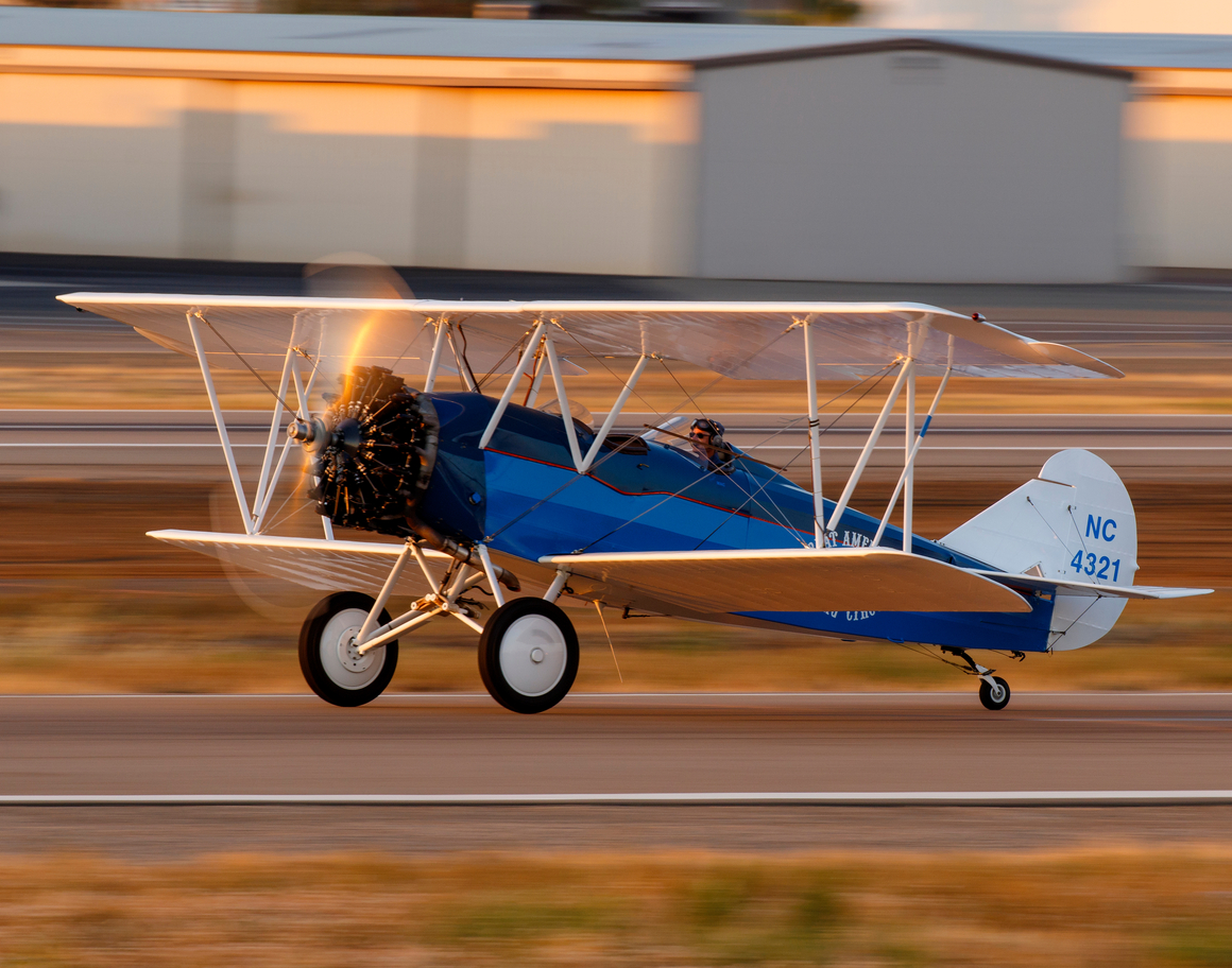 travel+air+at+sunset.jpg