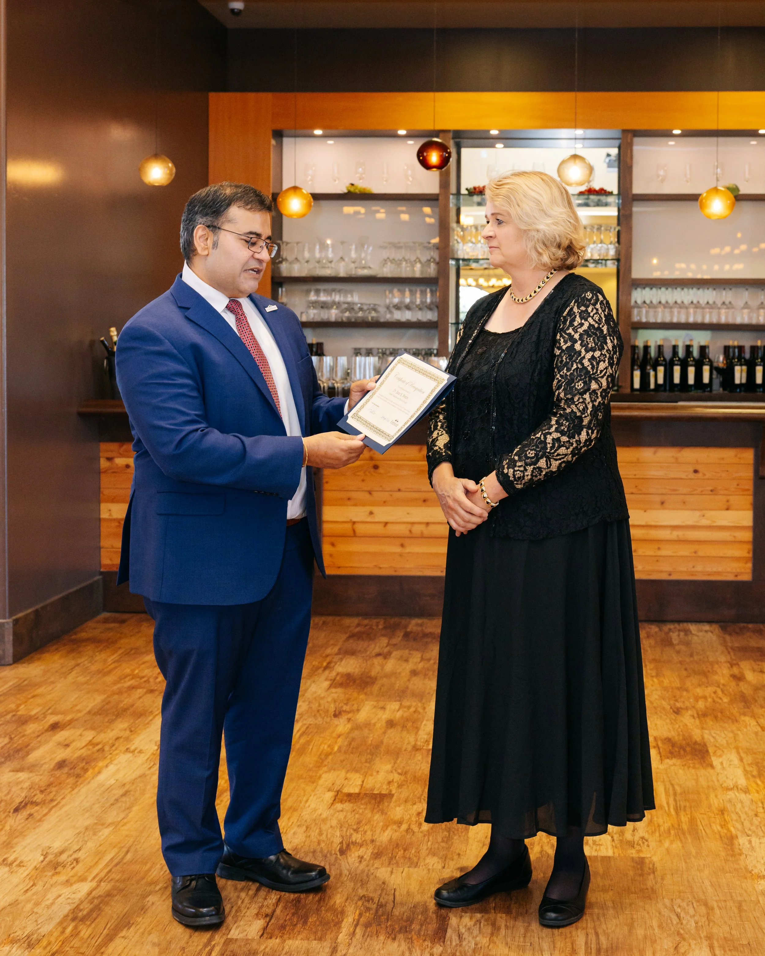 Raj Salwan Presenting Certificates (16).jpg