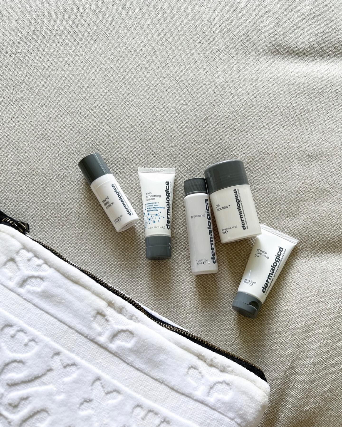 ✨ Don&rsquo;t skip the skin-care essentials while on holiday&rsquo;s! 
⠀⠀⠀⠀⠀⠀⠀⠀⠀
Whether you&rsquo;re jetting off to Bali or simply spending an extra day at home, here are our top @dermalogicaaus products for staying hydrated and protected while on v