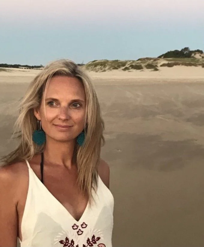 Leesa Maree, Temple Lah, Artist, Art Therapist, Yoga Teacher, Creator, Creatrix, Beach, Burubi Beach