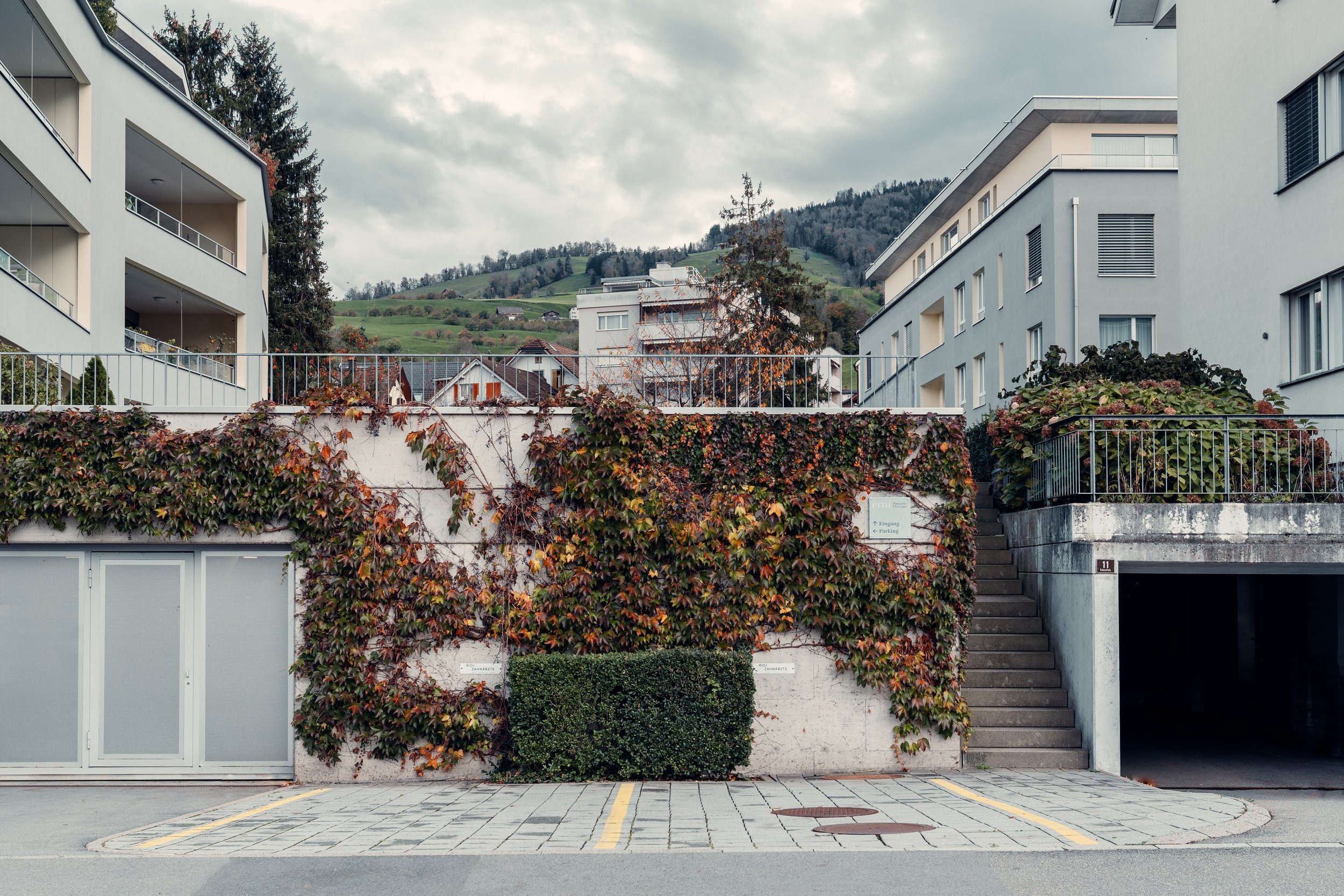 Rigi Zahnärzte Parkplatz